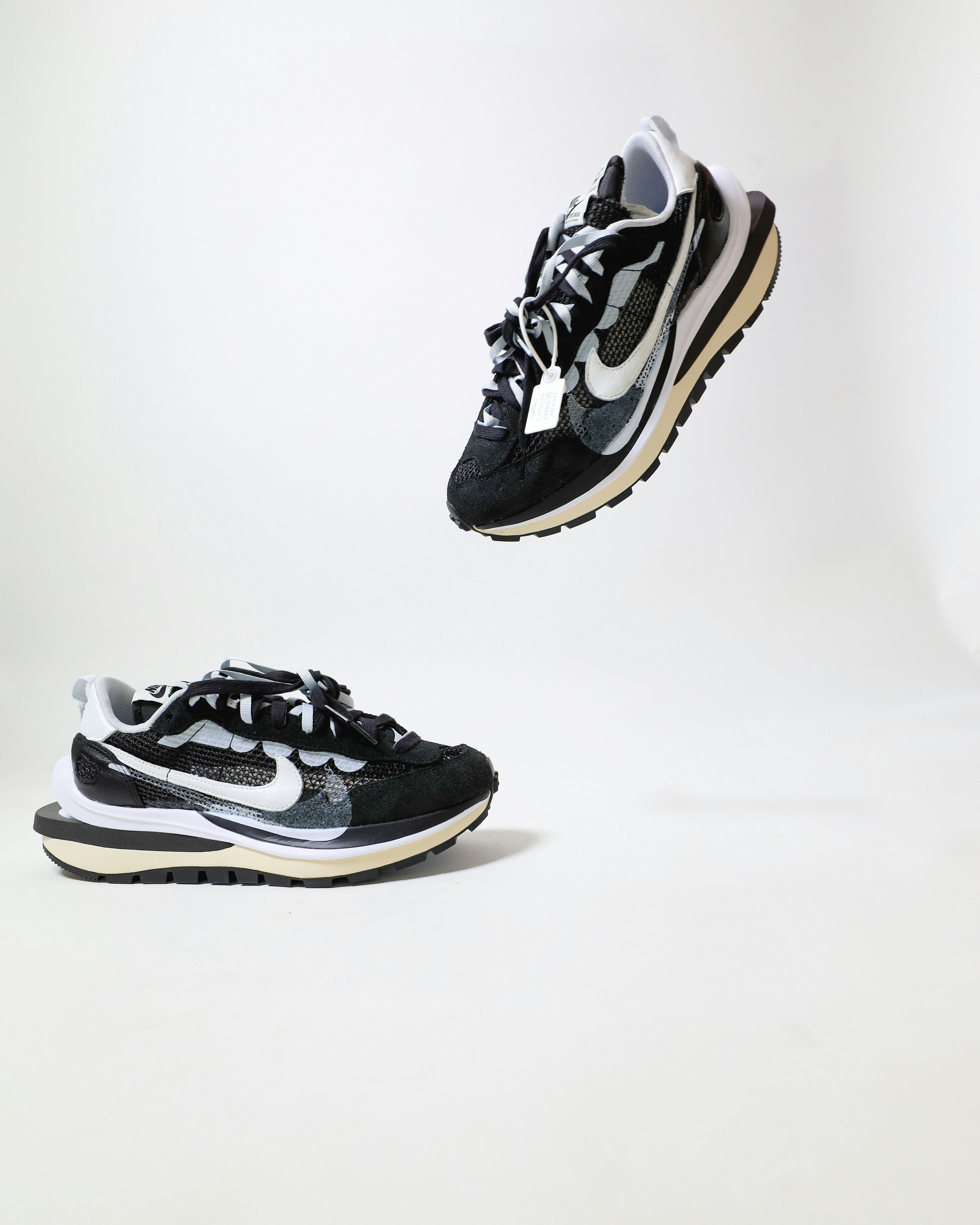 black and white nike sneakers