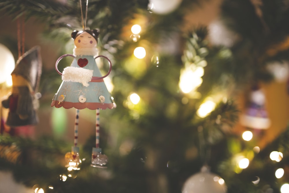 white and red snowman ornament