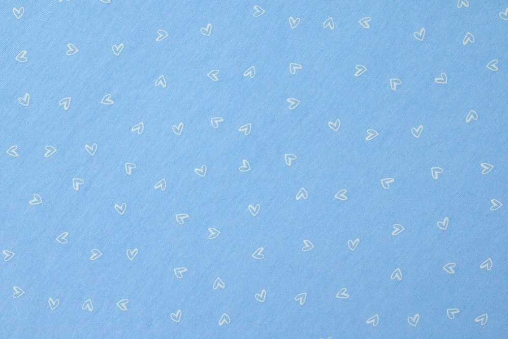 Textile à pois bleu et blanc