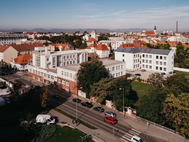 New European College