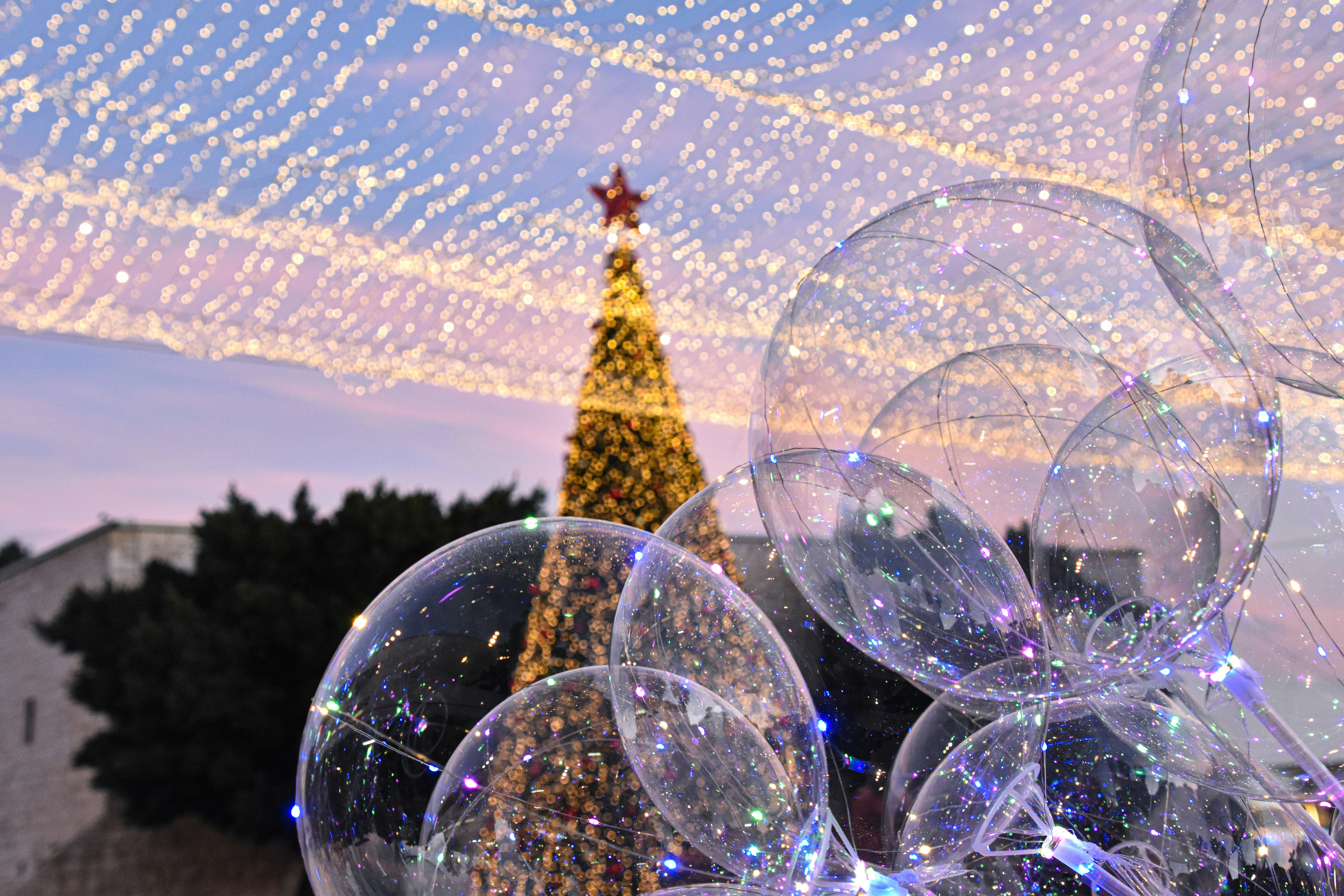 clear bubble on mid air during daytime, 