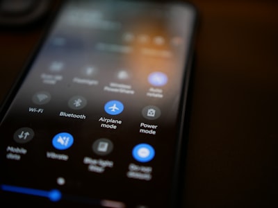 The Big Benefits to Using Dark Mode