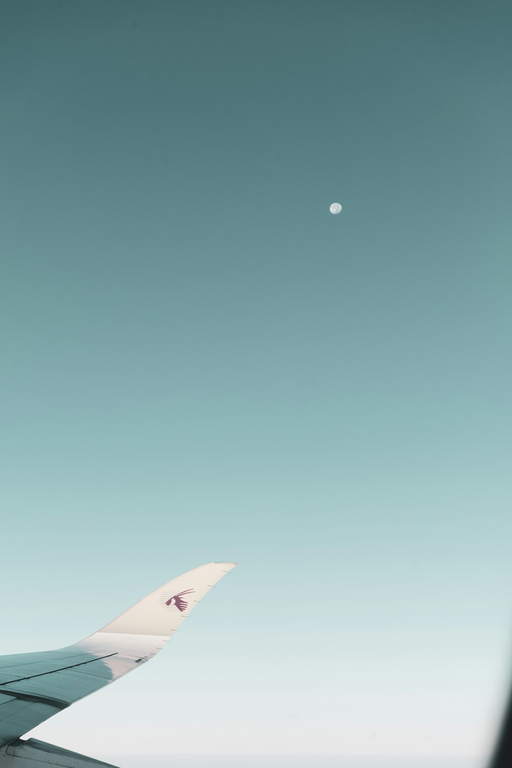Qatar Airways Pictures | Download Free Images on Unsplash