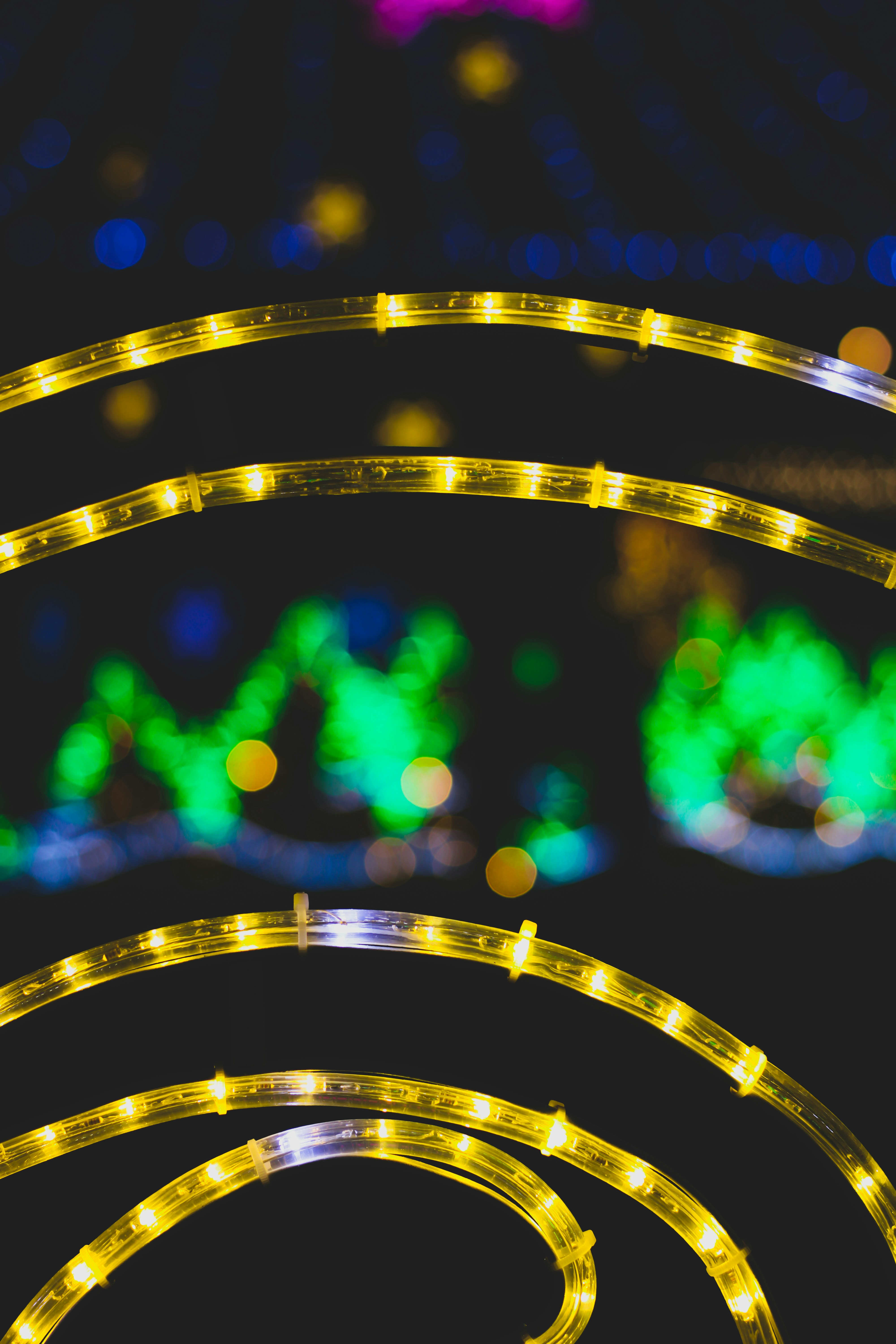 green and blue light bokeh