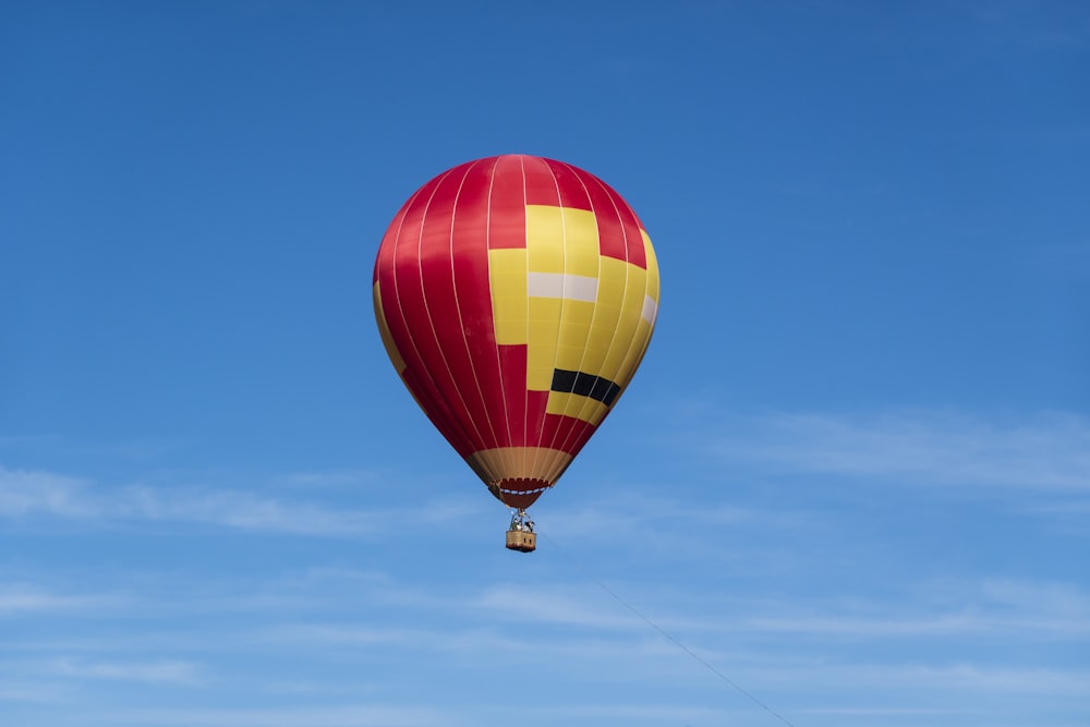 red green and yellow hot air balloon