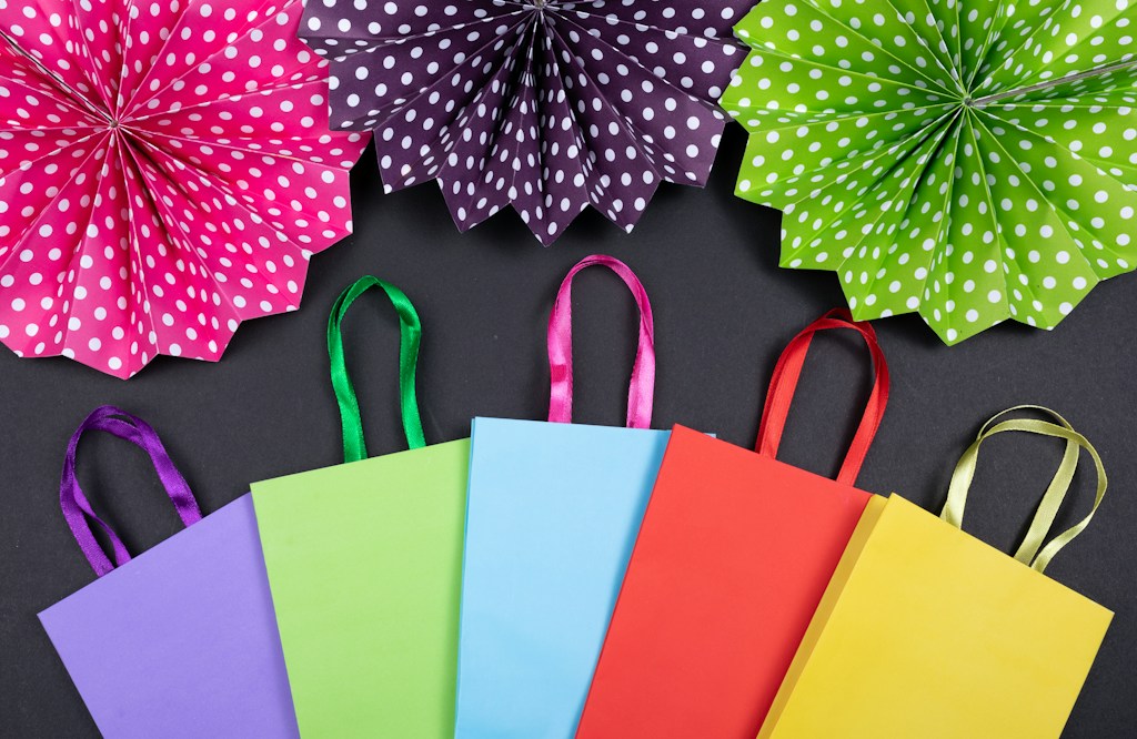 Tas Kertas Warna