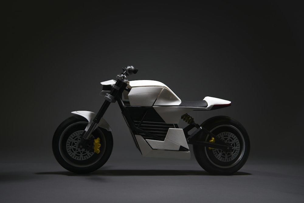 Xe Điện Concept Bạc