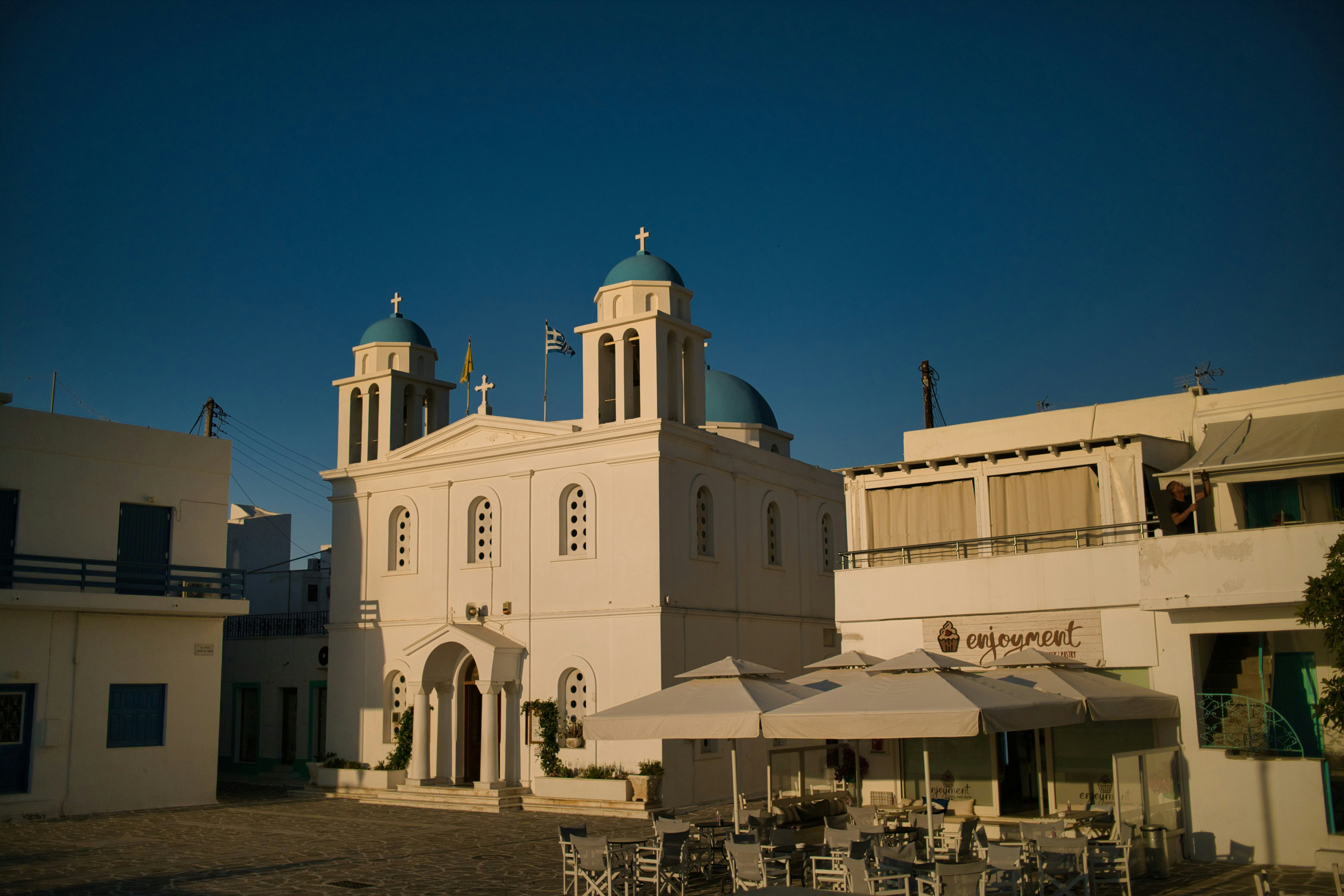 Photo by raimondklavins