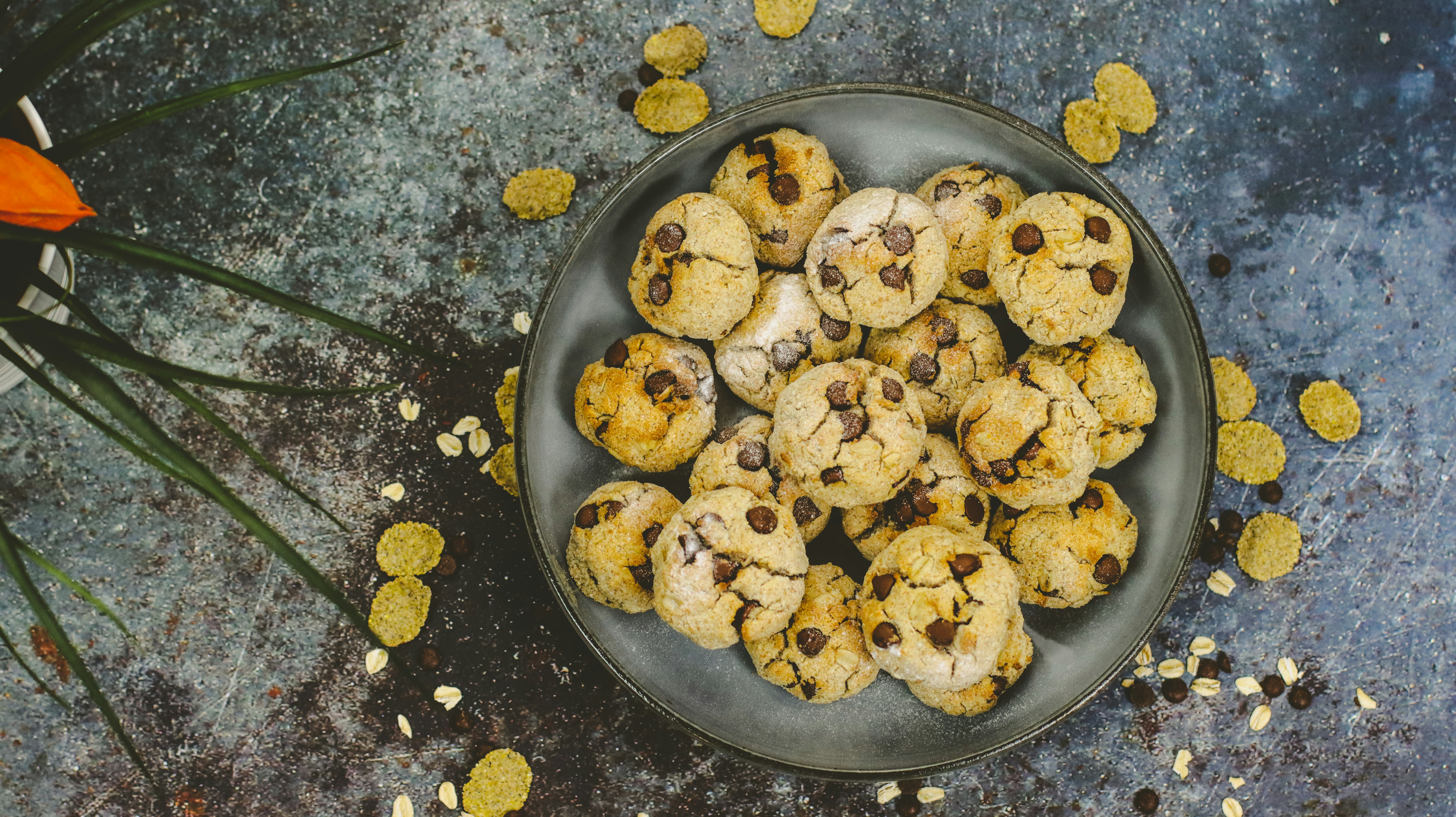 brown cookies on black round plate