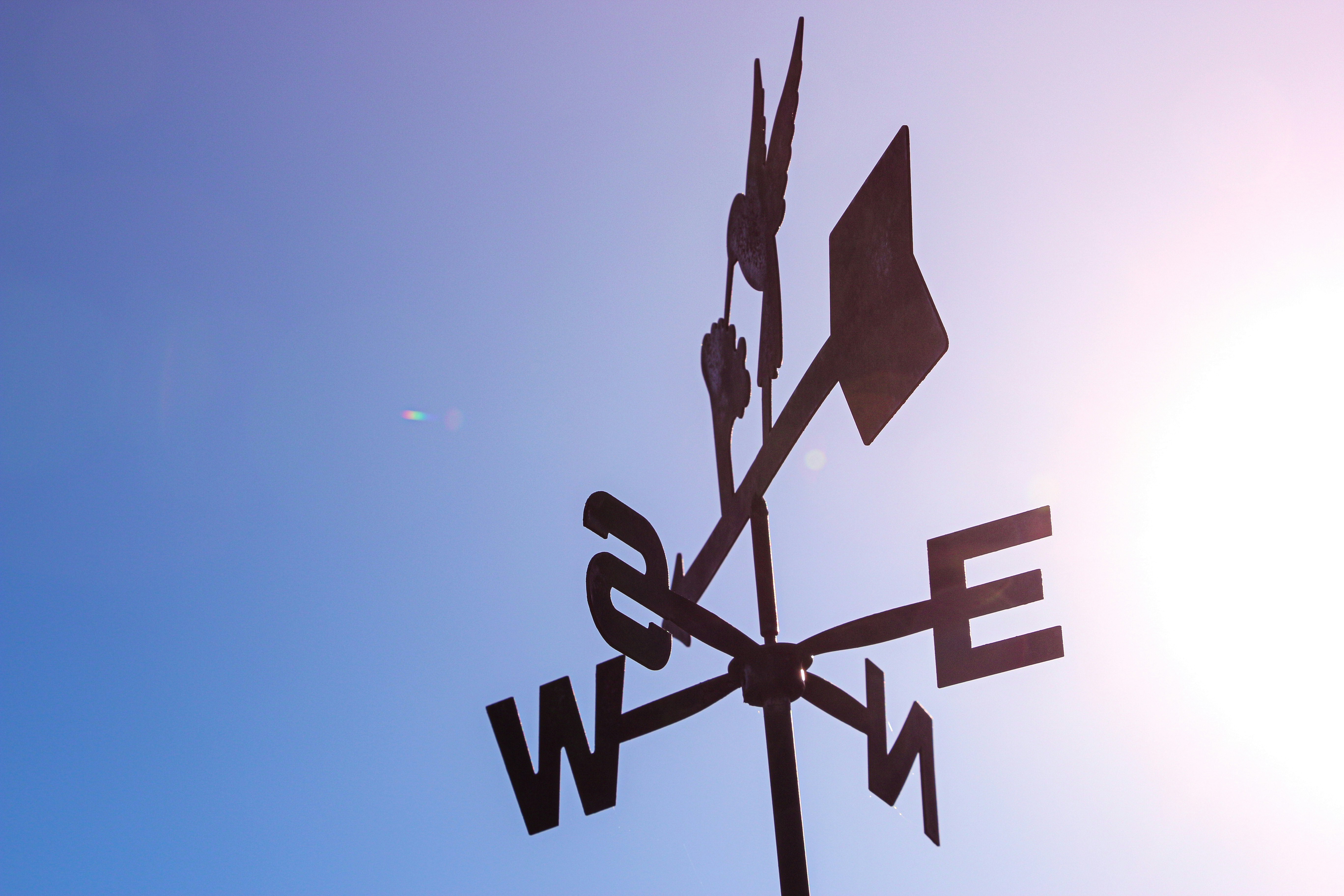 Образ «управляємого спільнотою» WLFI напружився, оскільки проект, підтримуваний Трампом, заморожує гаманці.