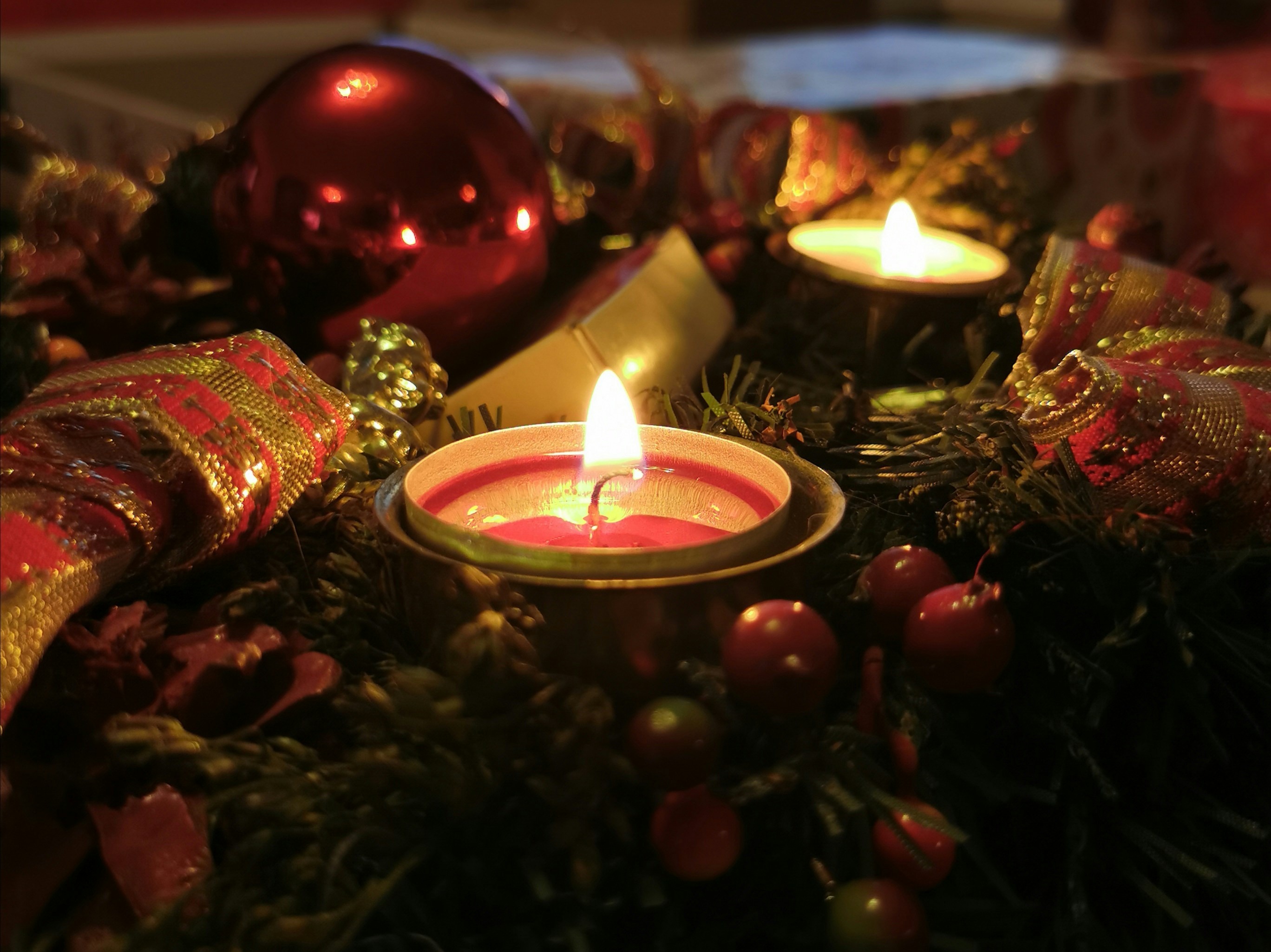 Heartfelt Christmas Eve Wishes to Share Tonight & Spread Joy