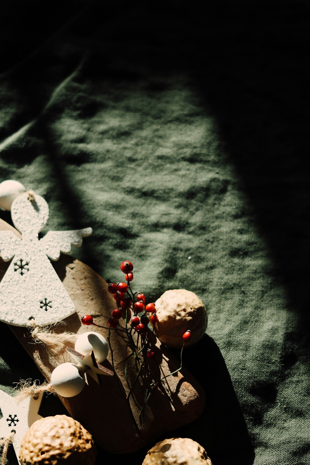 white and red star ornament