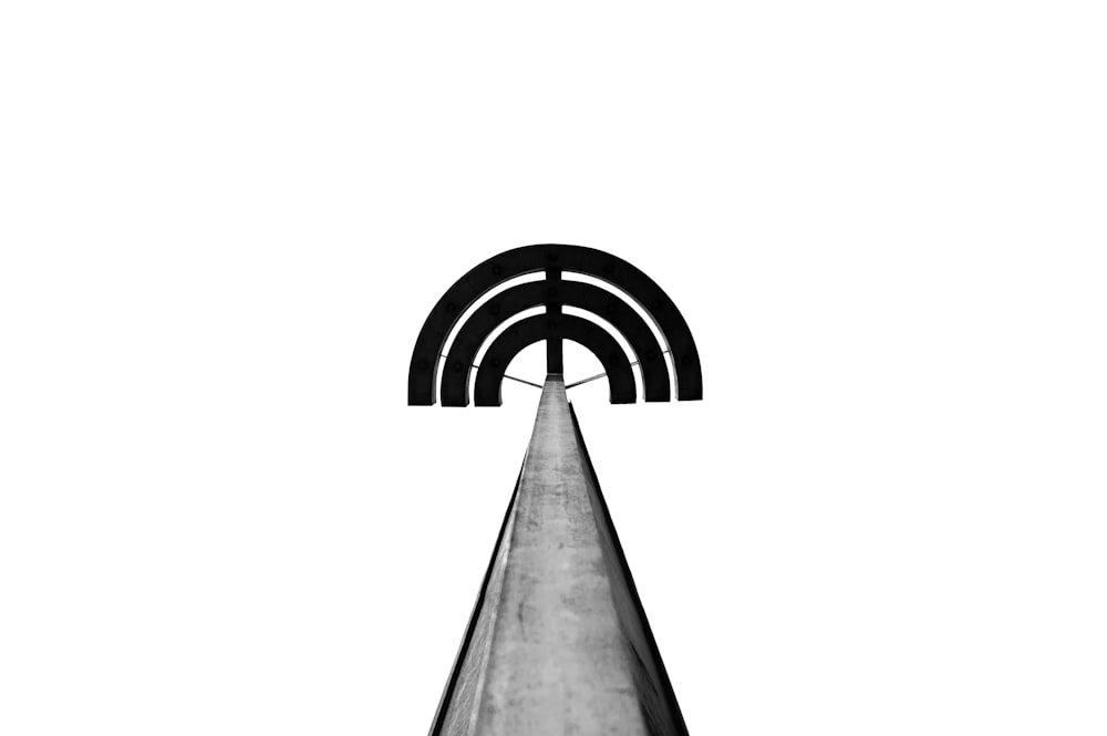 ilustração espiral preta e branca