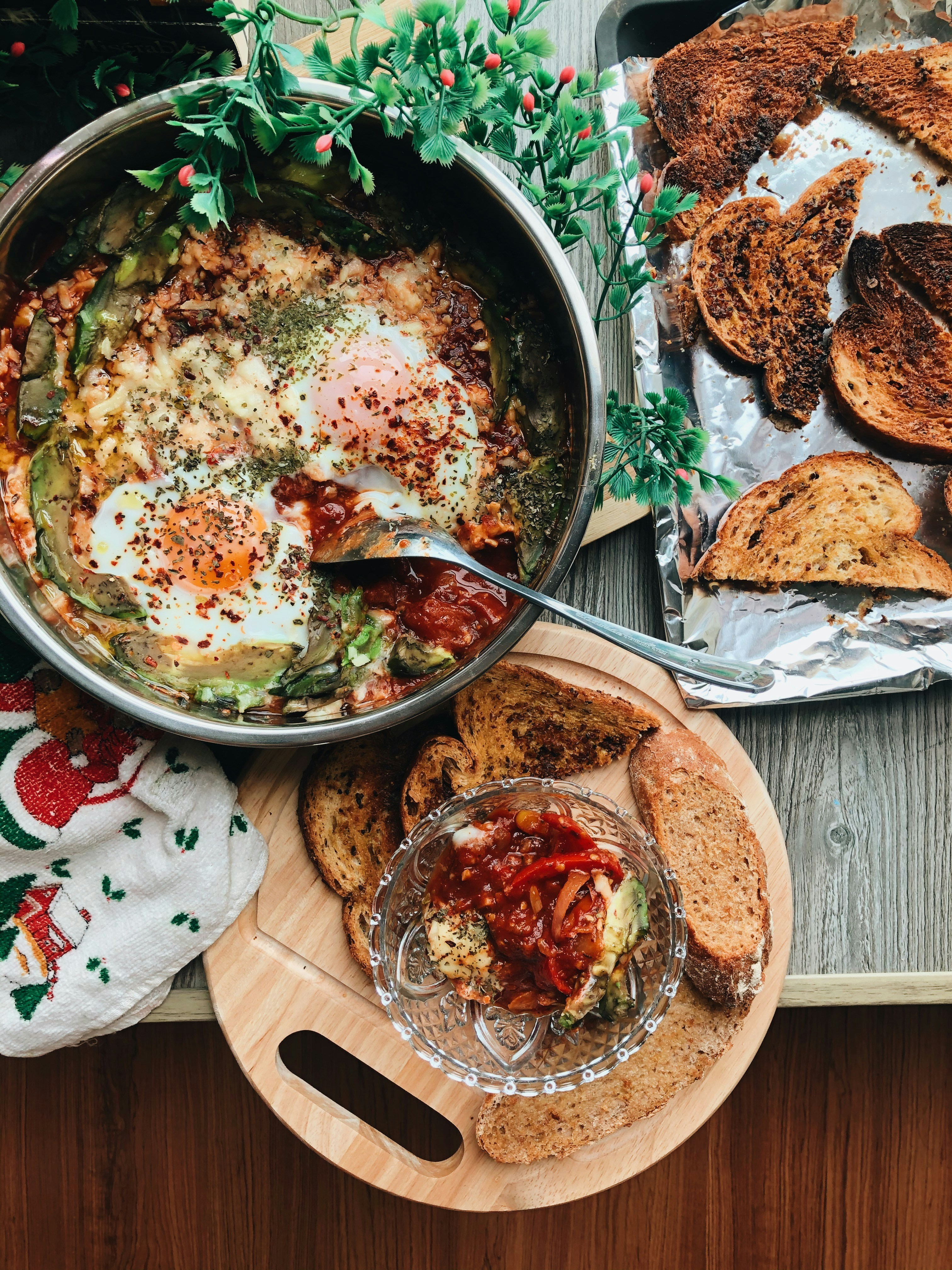 cooked food on black bowl