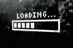 A time-lapse style image showing the rapid loading process from start to finish