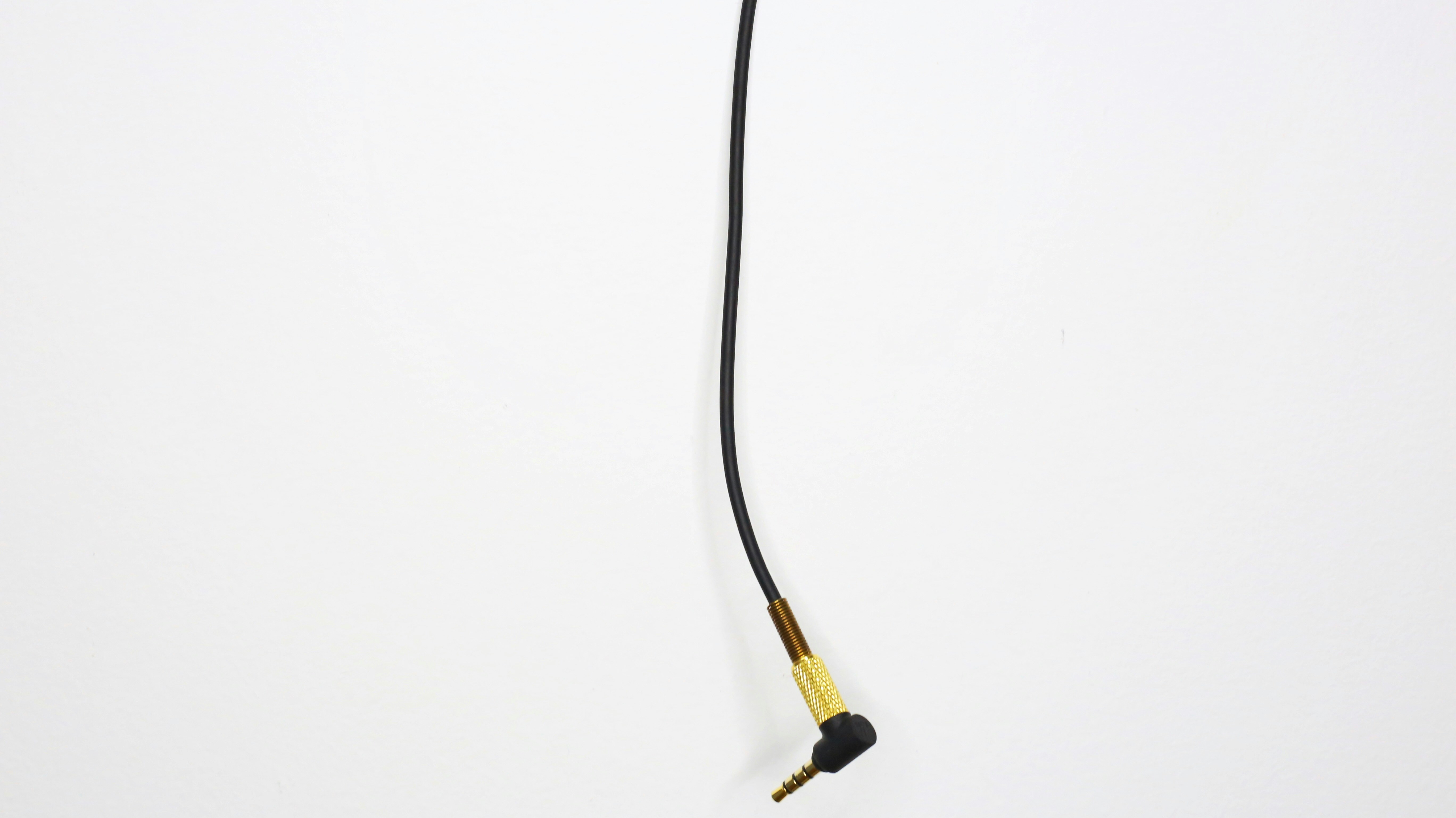 black and white audio jack