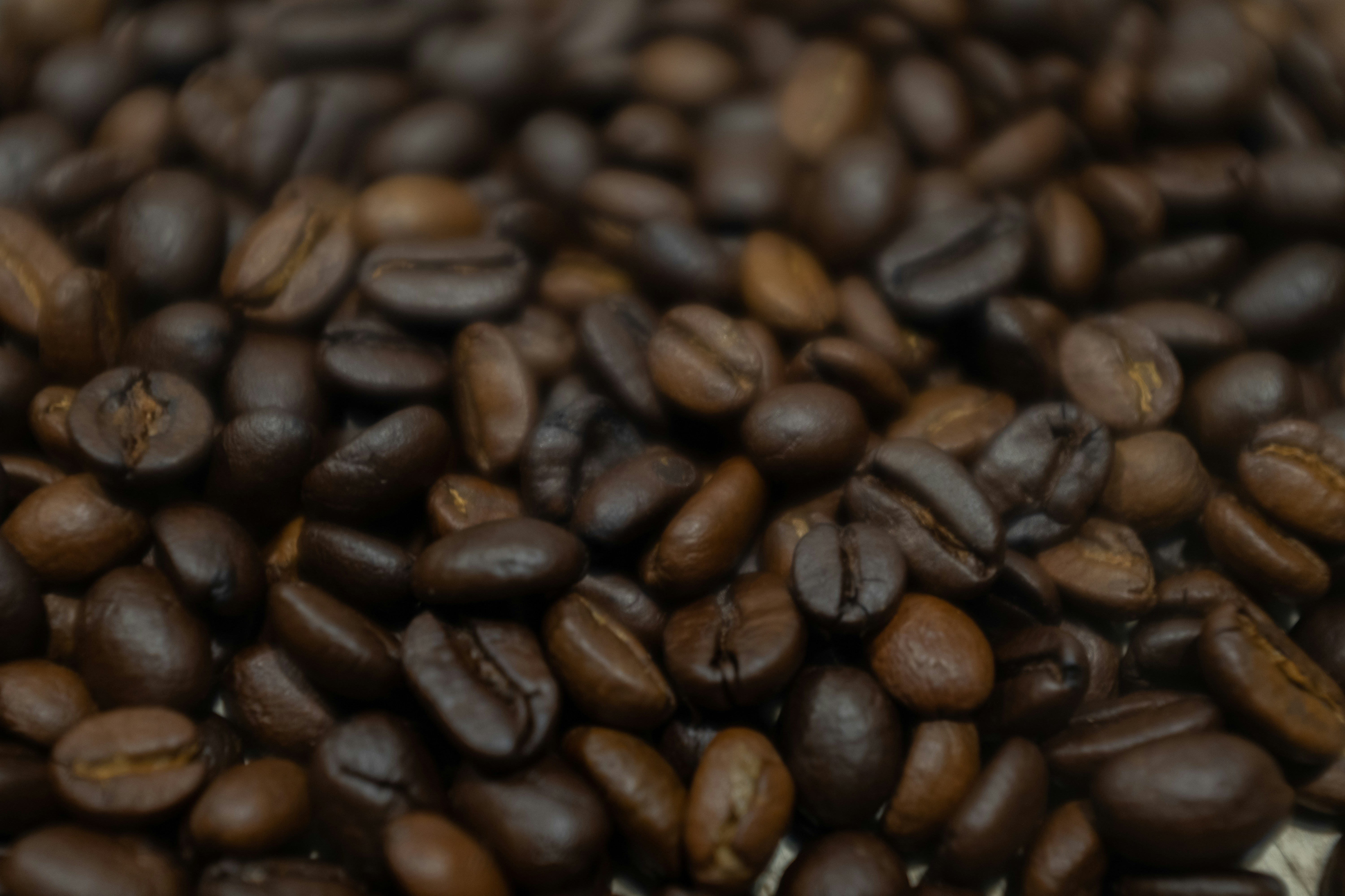 クローズ アップ写真でブラック コーヒー豆の写真 Unsplashの無料写真