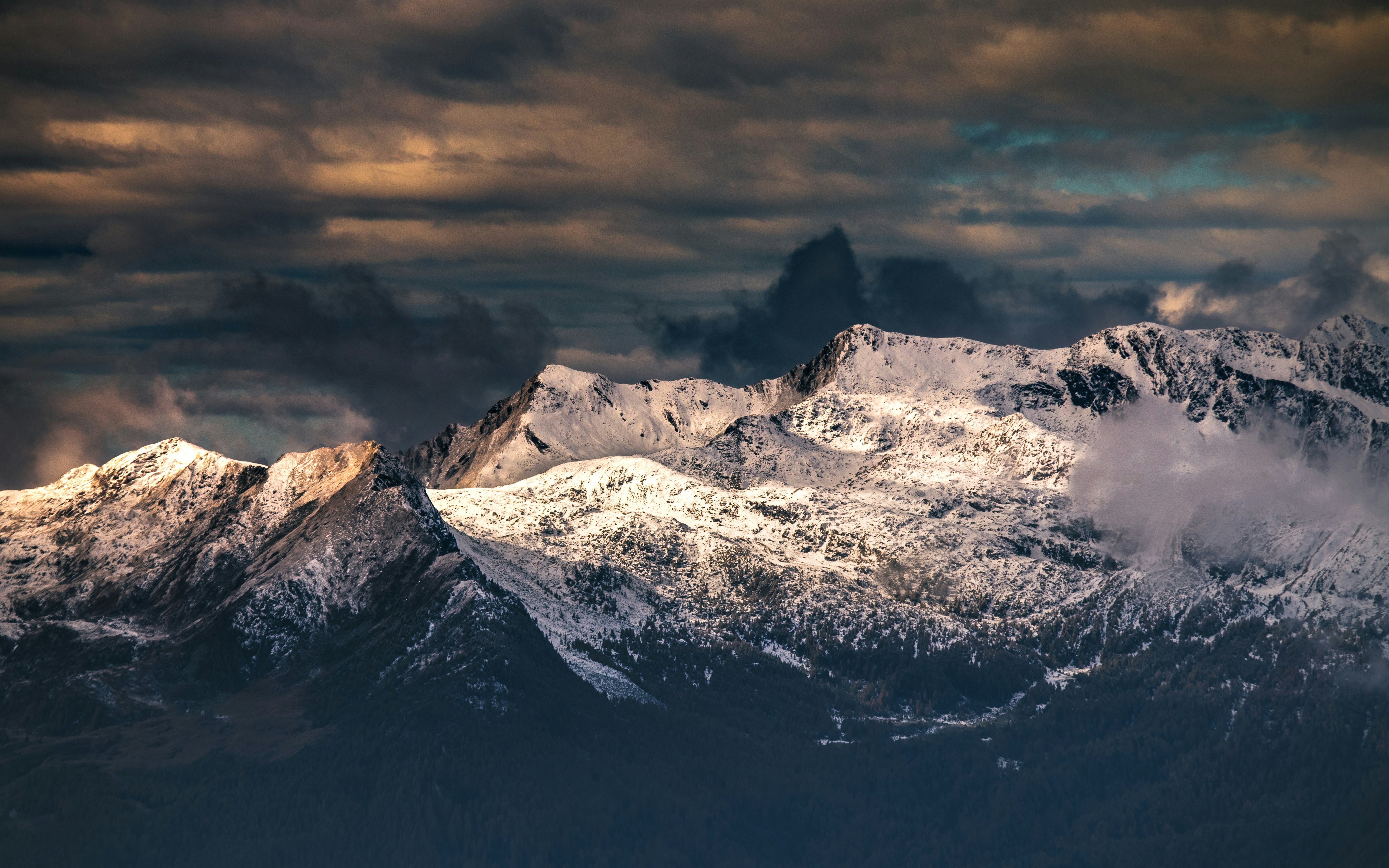 Photo by marekpiwnicki