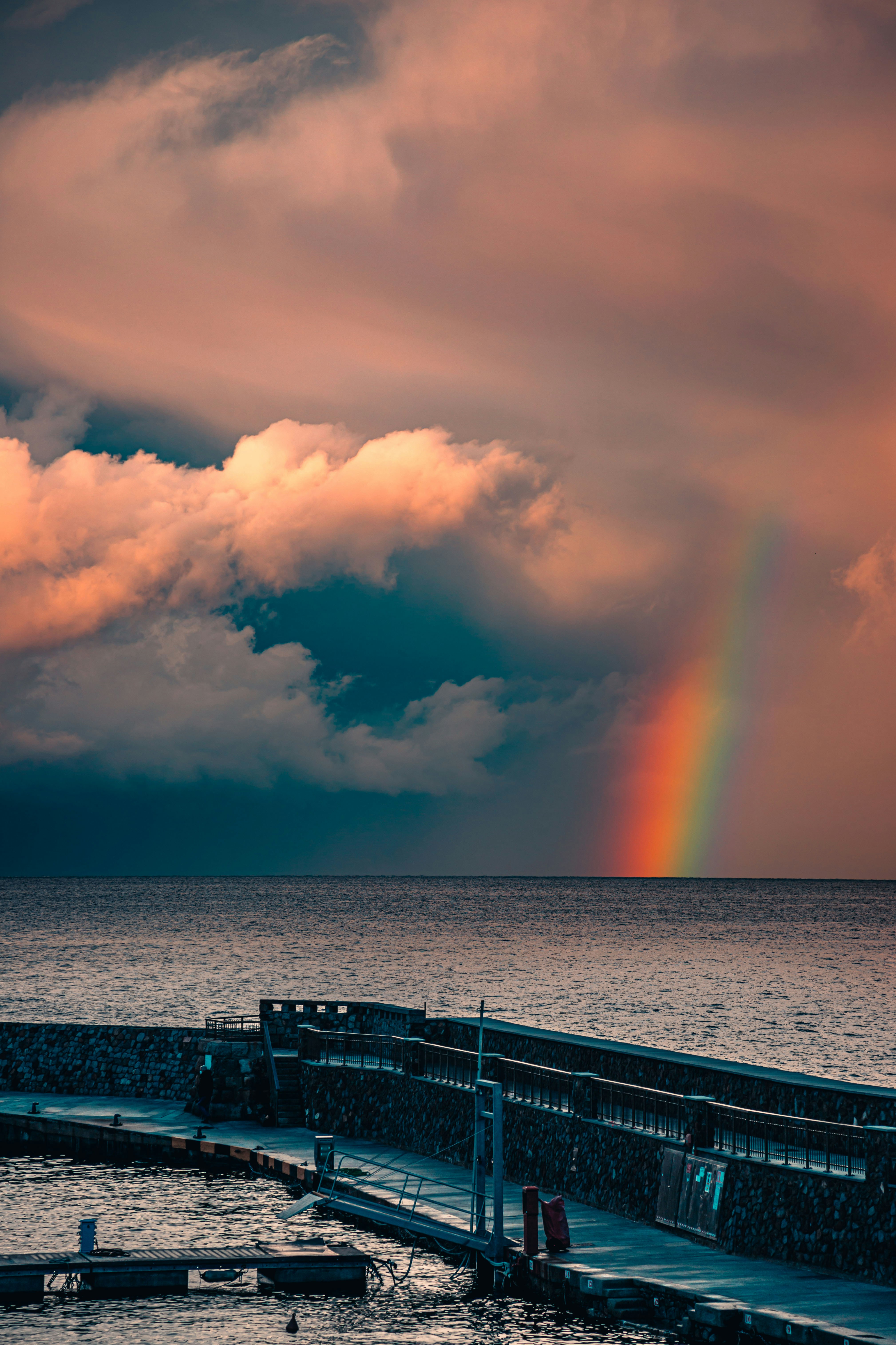 • cloud rainbow •