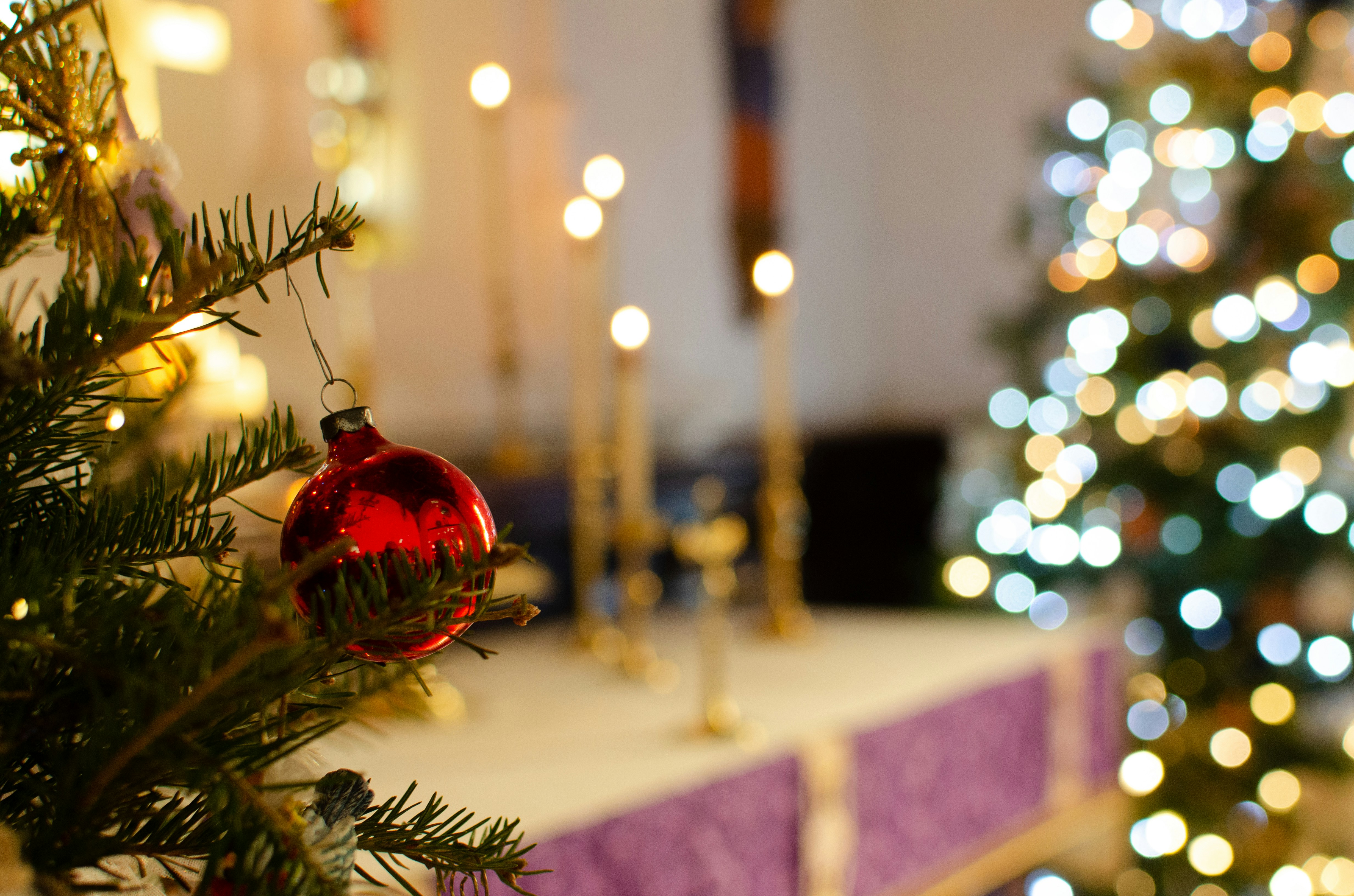 Diverse Christmas Celebrations Unfold Globally