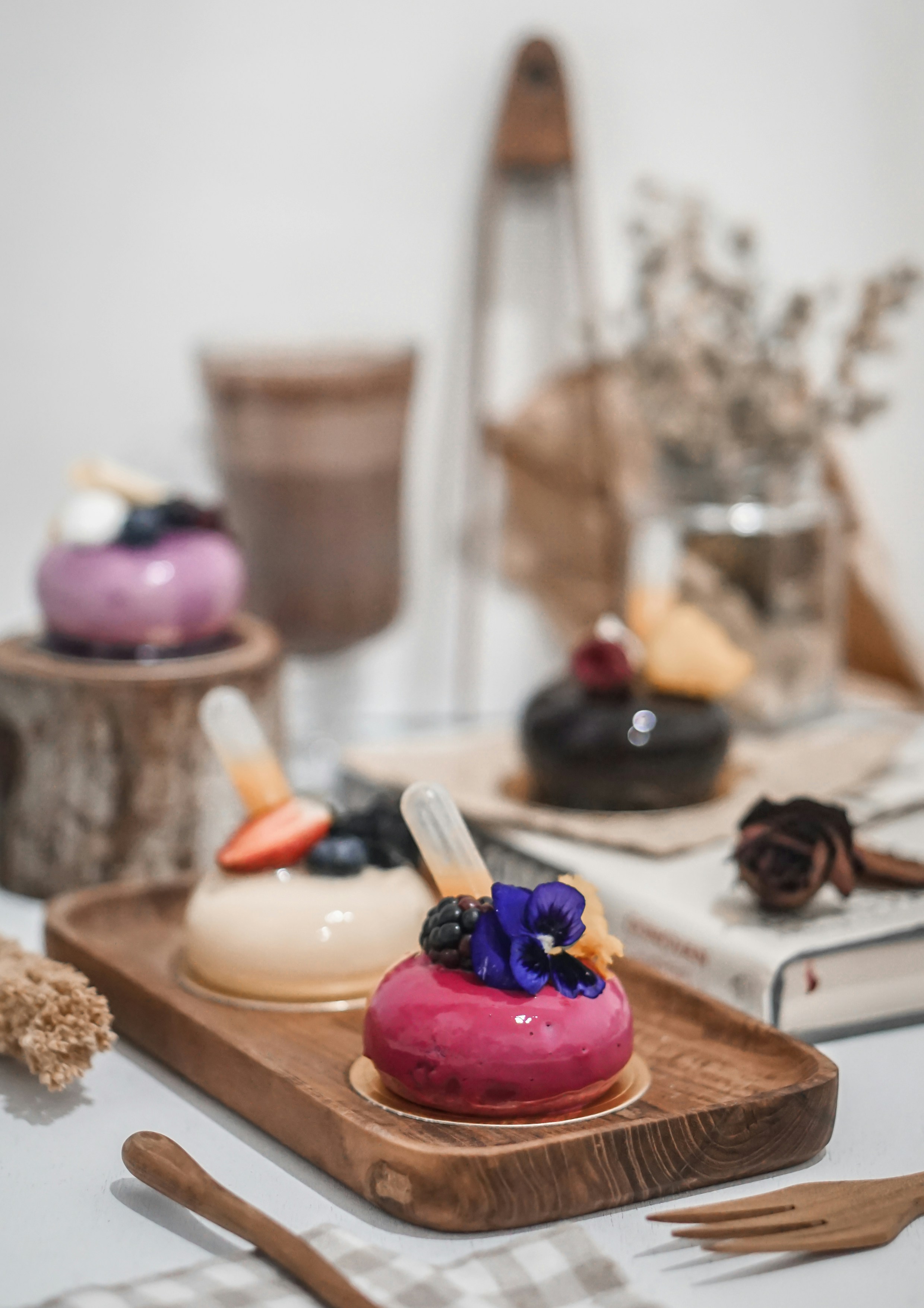 pink and brown chocolate cake