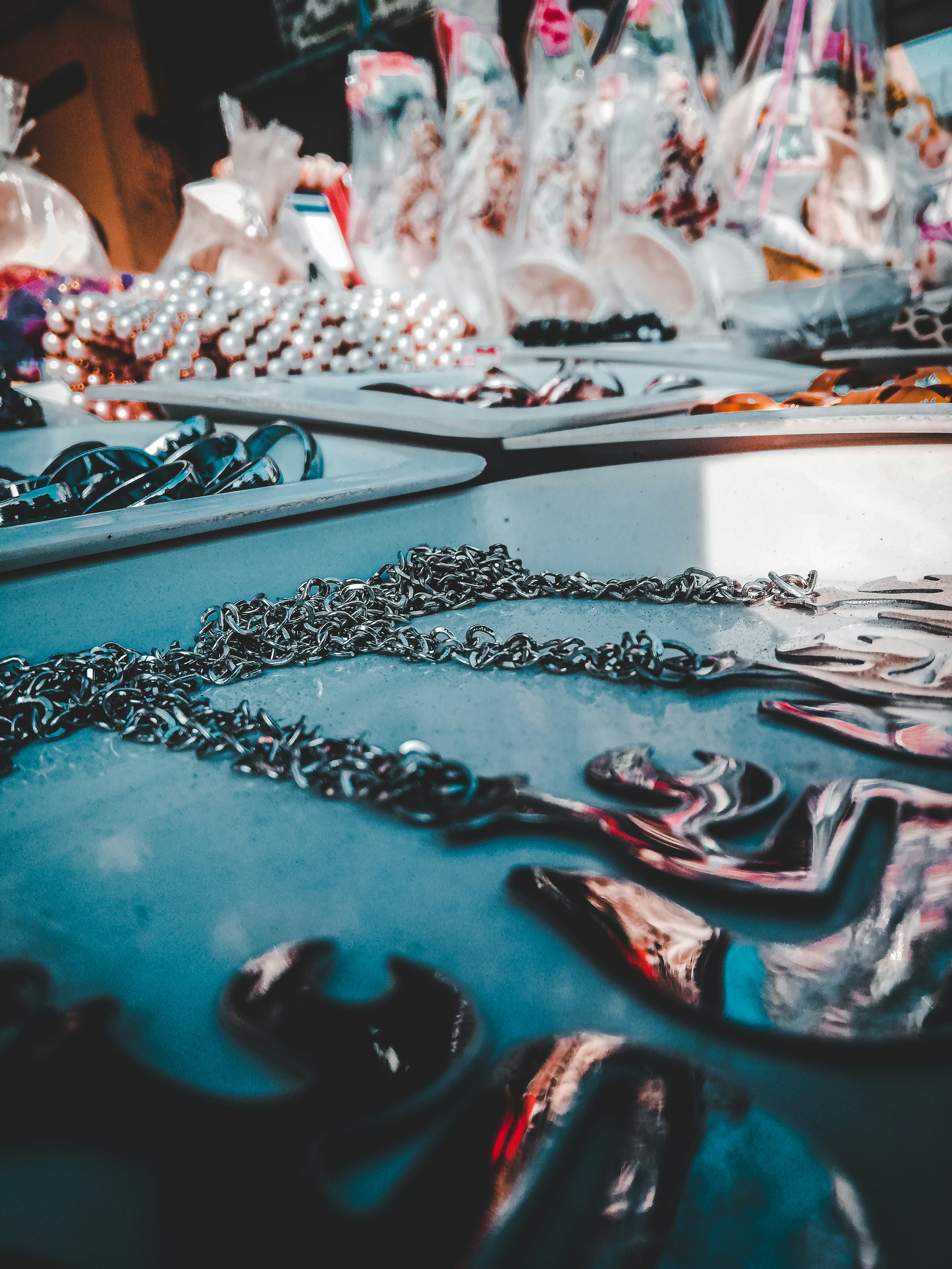 Stylish Mobile Accessories & Jewelry