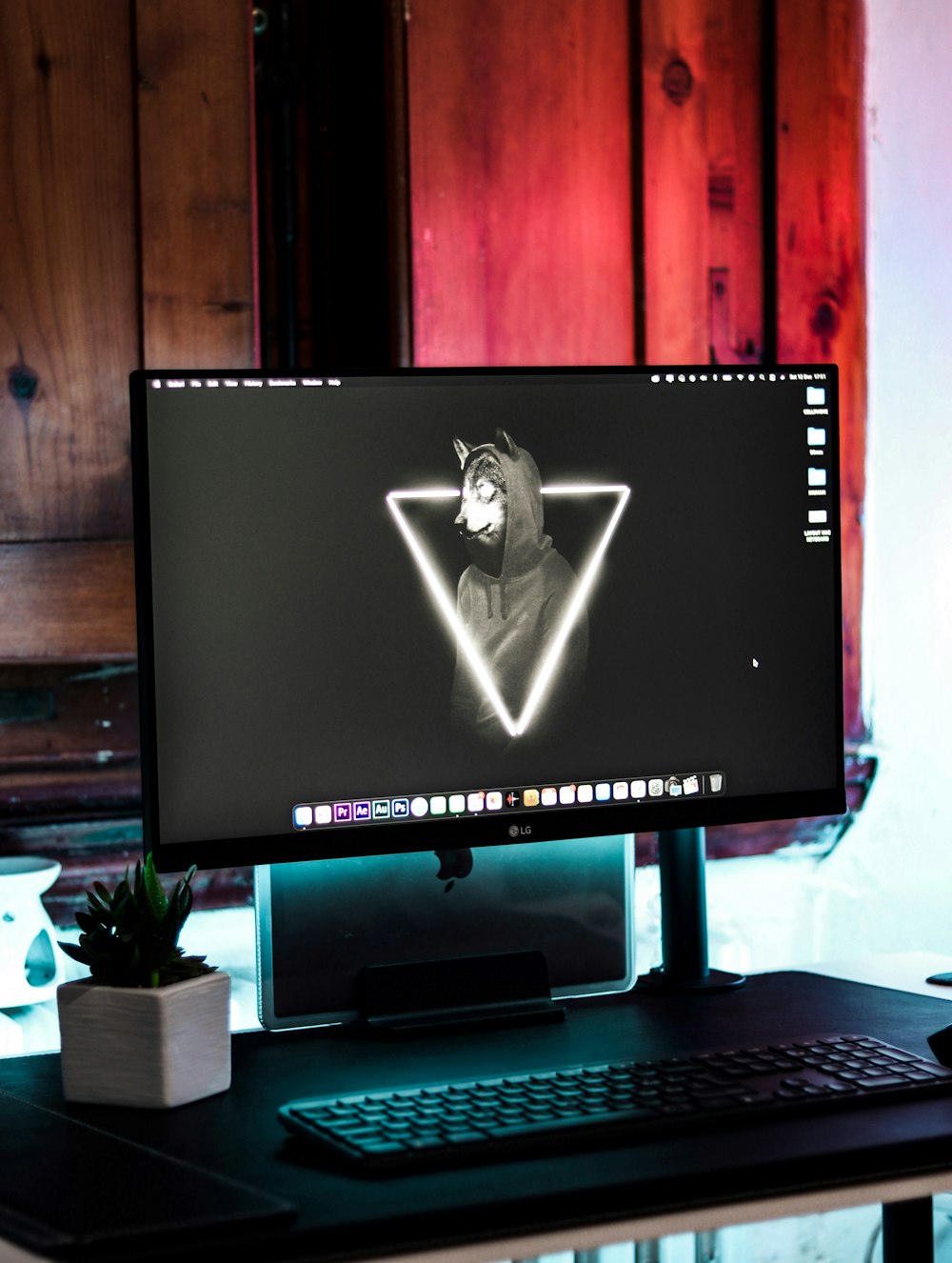 black flat screen computer monitor