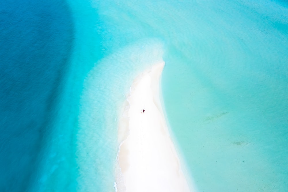 Vista aérea del Mar Azul durante el día