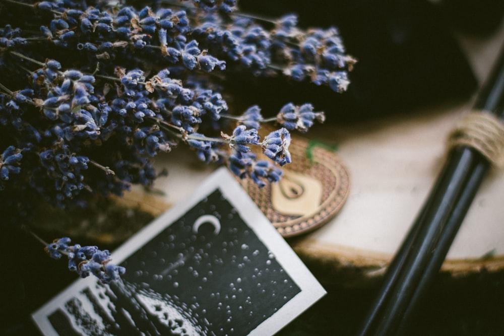 blue and white floral decor