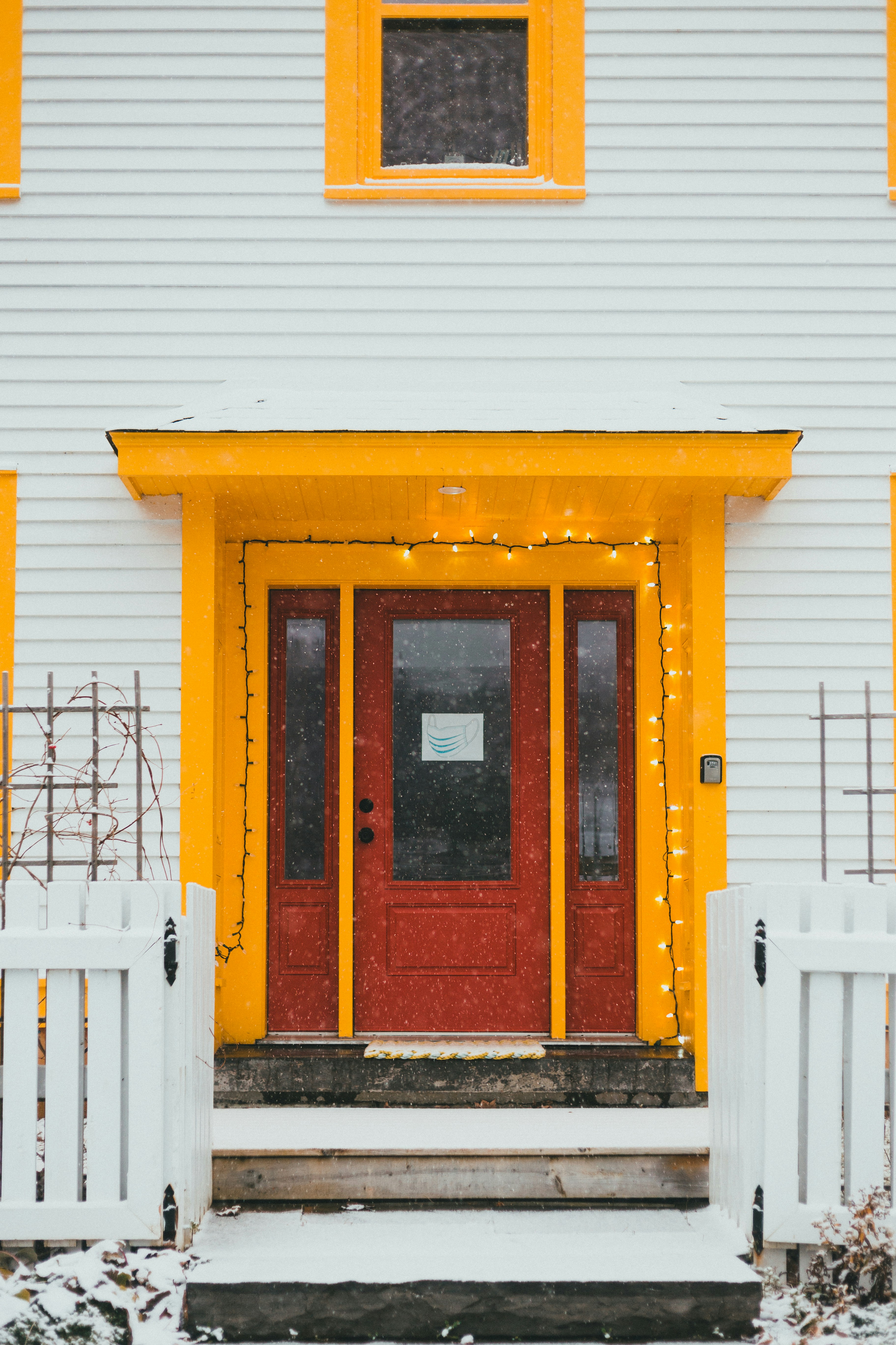 Photo by introspectivedsgn