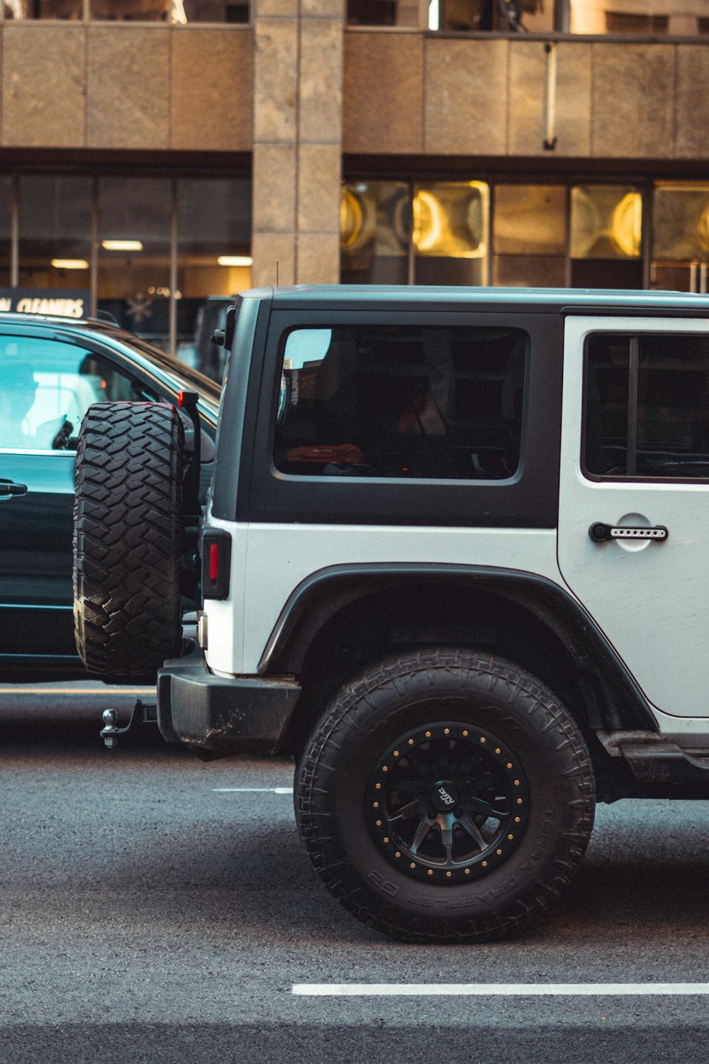 White and black jeep wrangler on road during daytime photo – Free Vancouver  Image on Unsplash