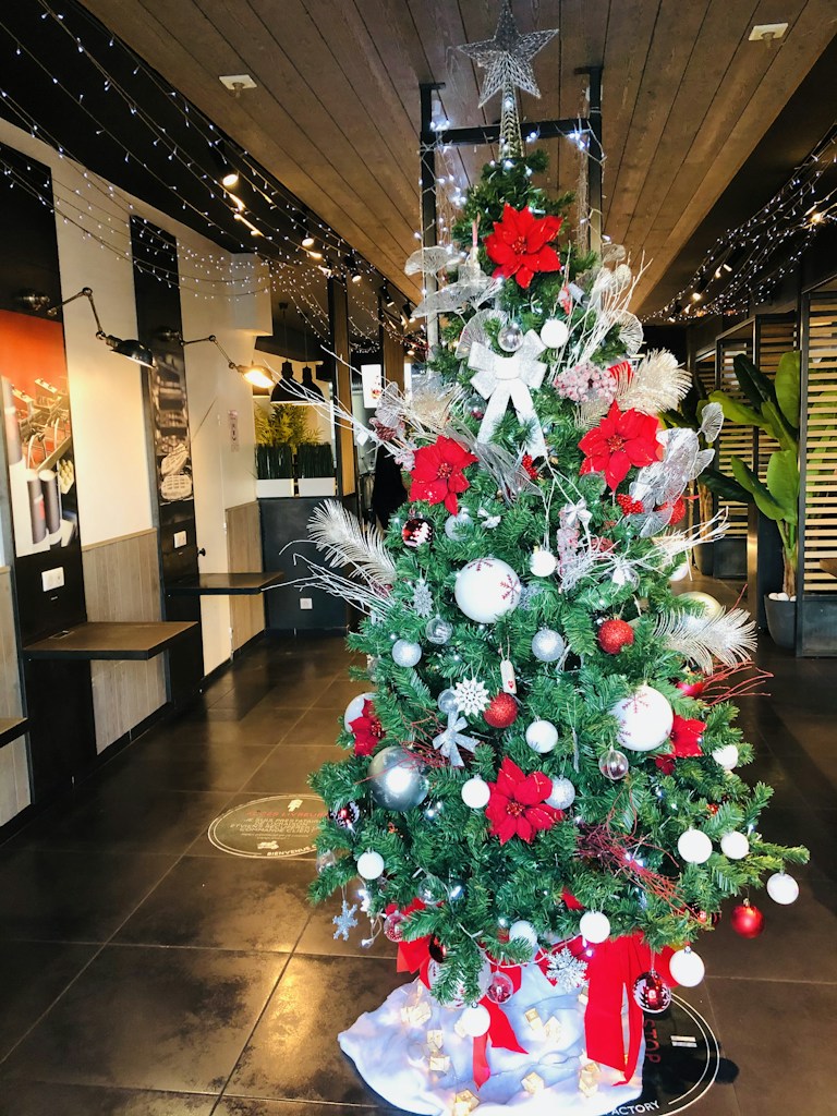Pre-Lit Holiday Tree