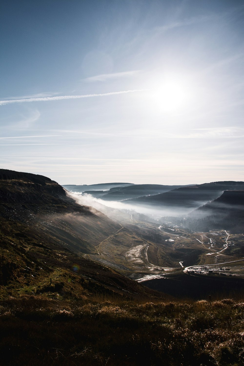 Vue aérienne des montagnes pendant la journée