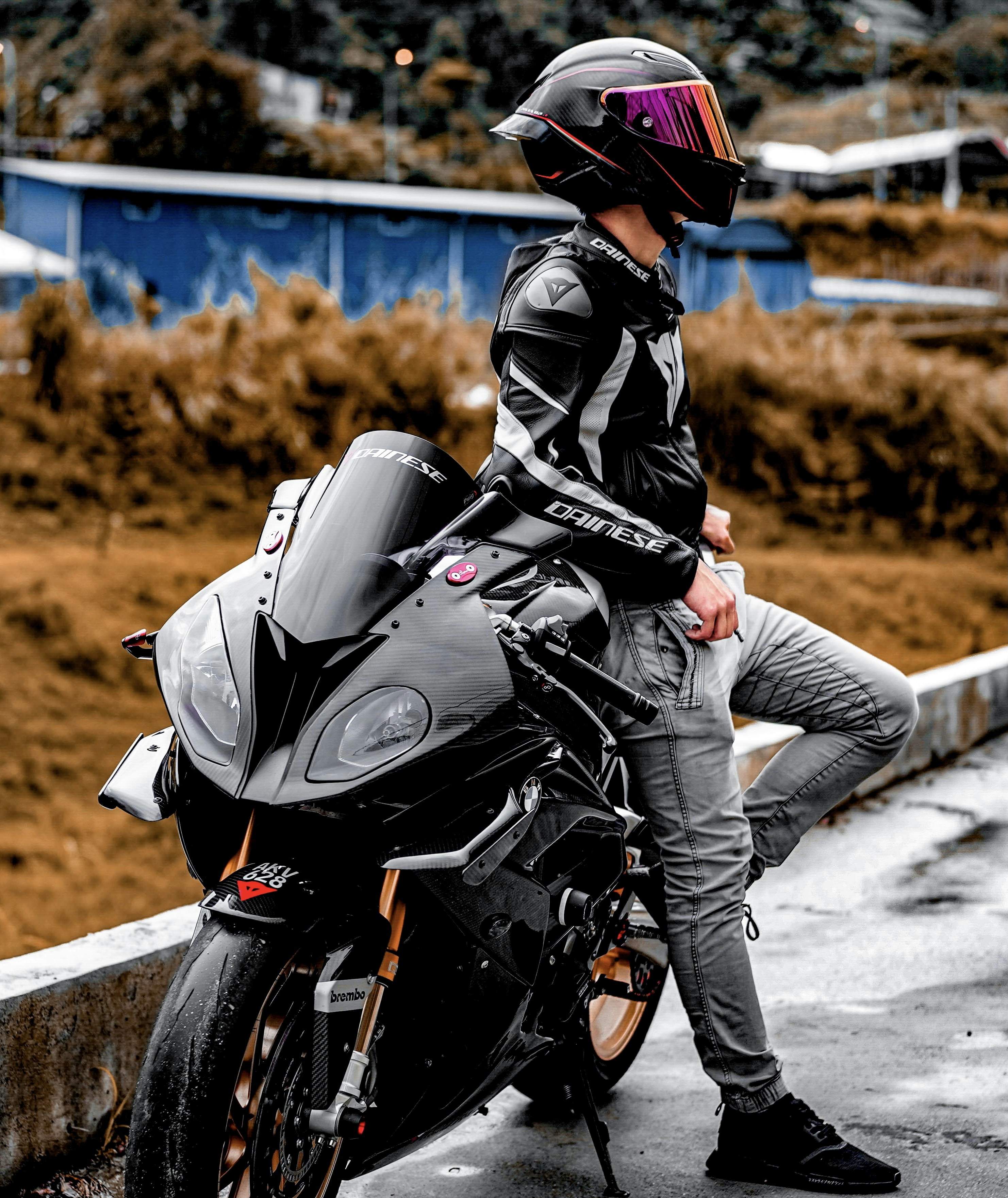 Photo by thewyzzwguy