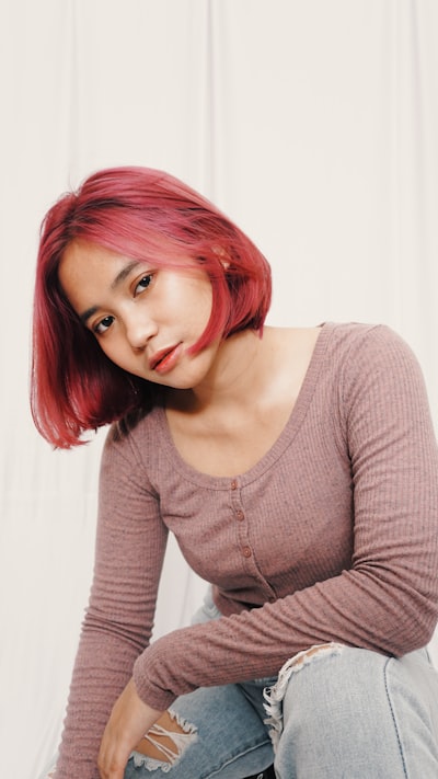 Natural Wig Tricks: How to Make a Wig Look Natural
