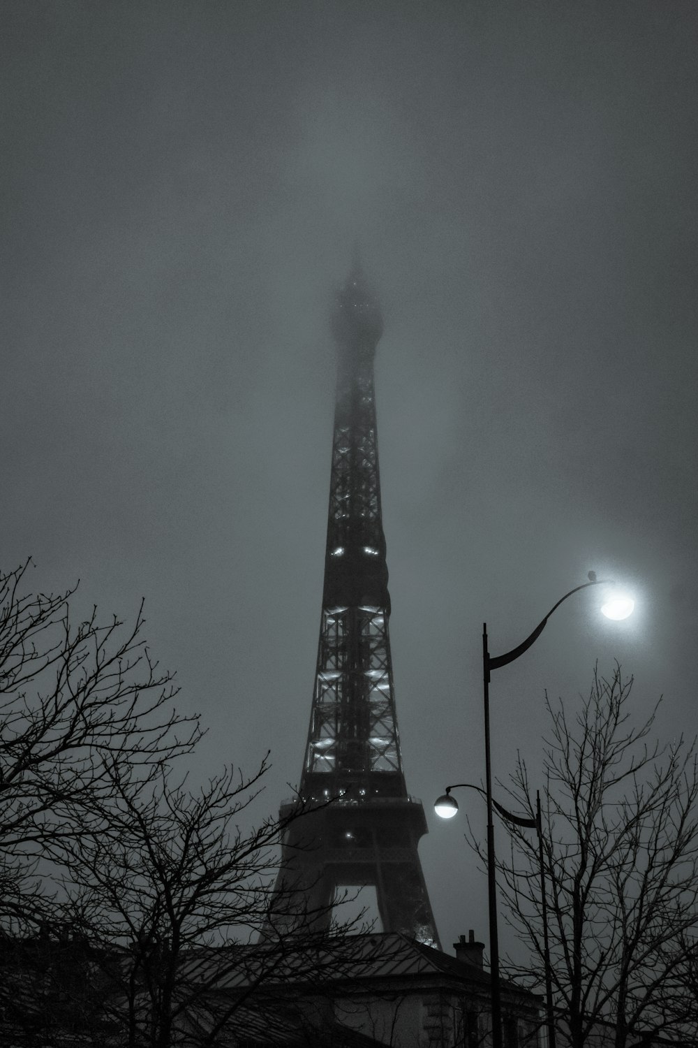 eiffel tower under gray sky
