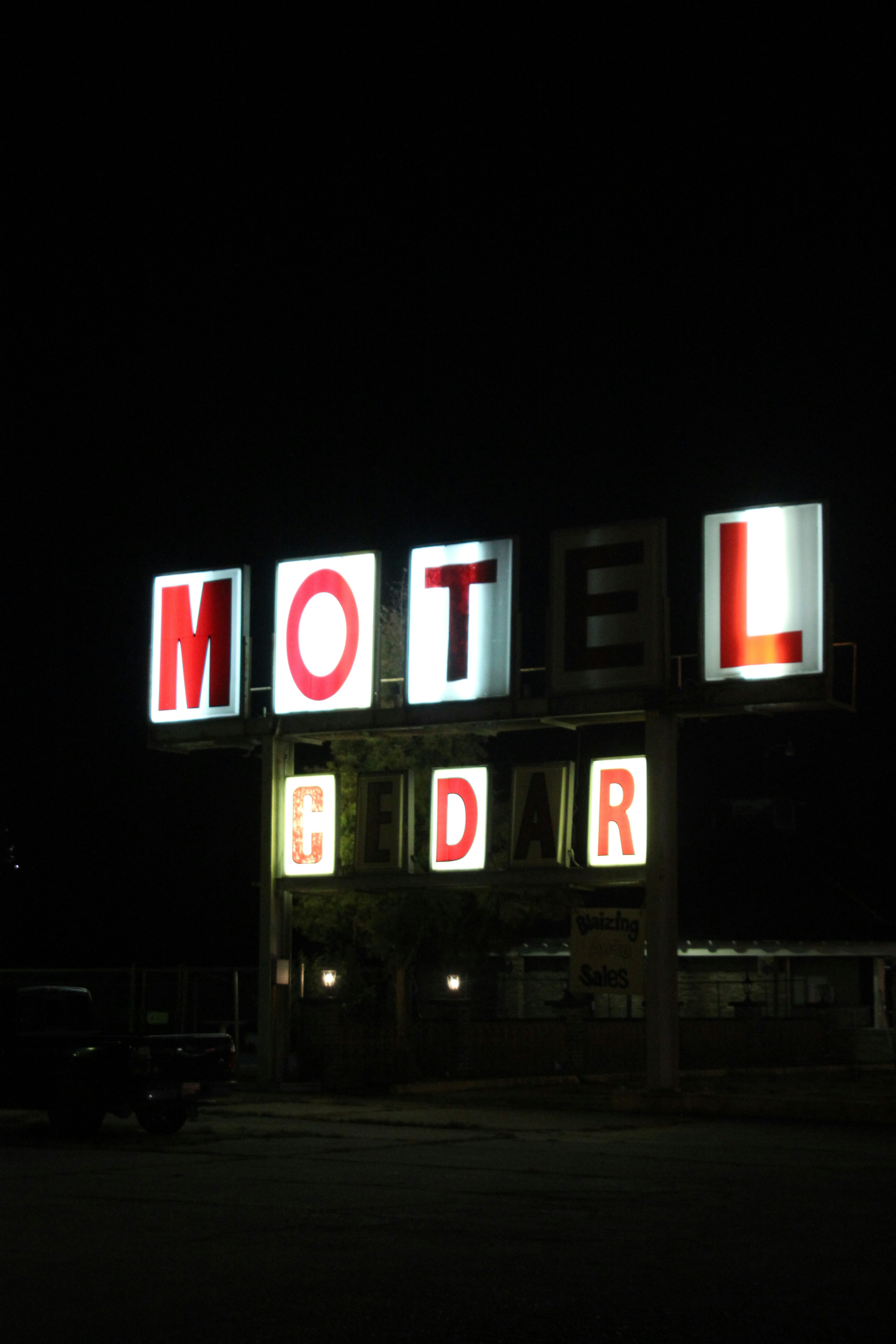 Hotel Cedar