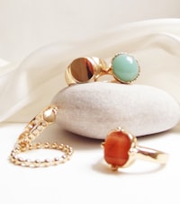 Clamshell Box
