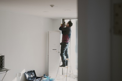 Handyman do the painting work