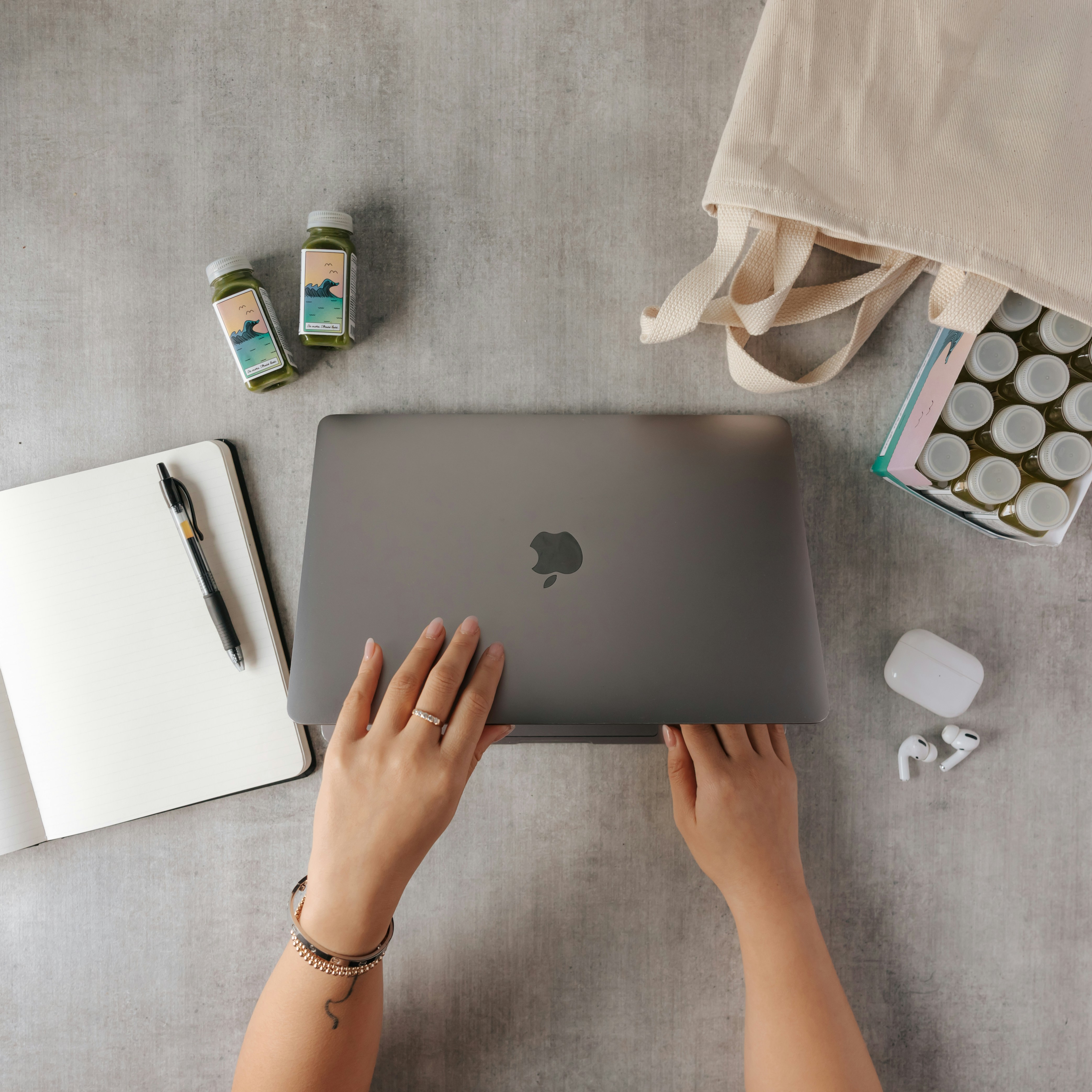 Digital product ideas - Illustration showing various types of digital products