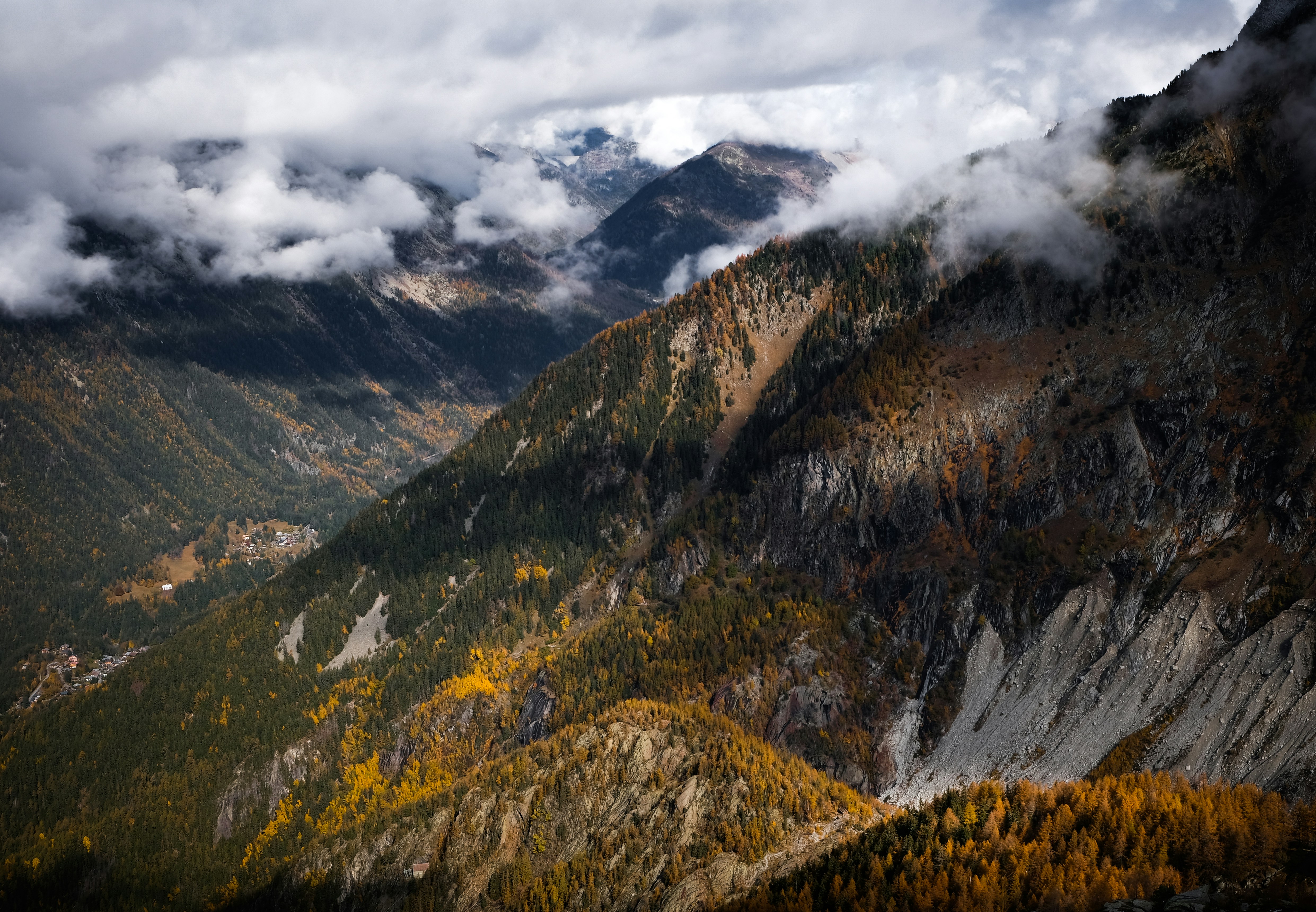 Photo by robingaillotdrevon