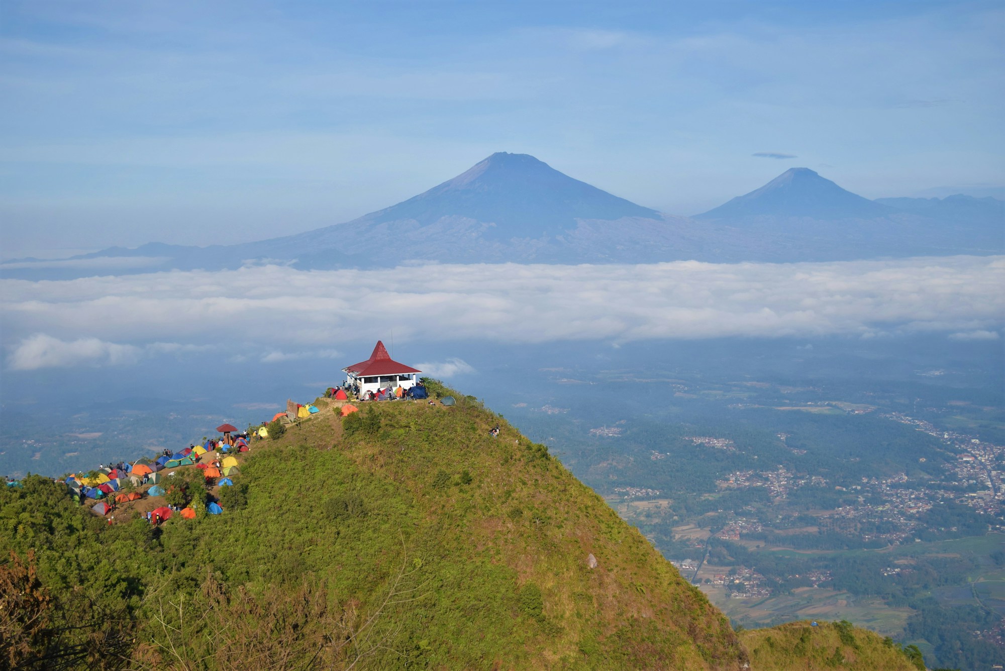 Best Times to Visit Magelang: Weather and Seasons Guide