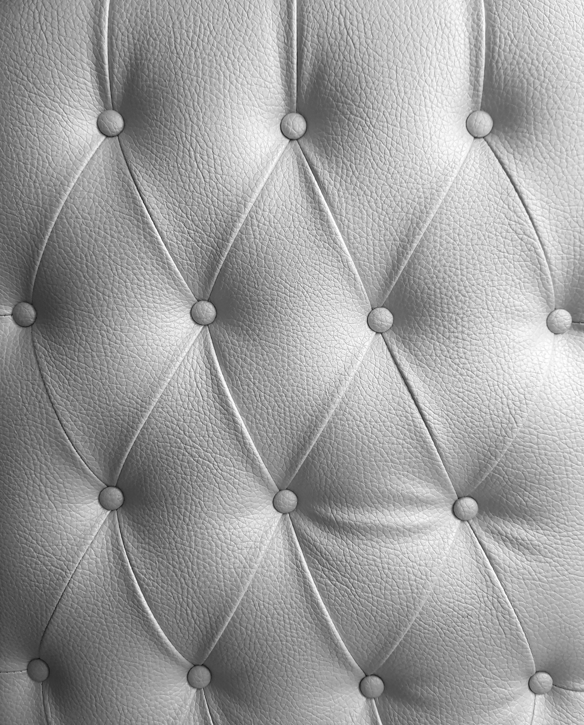 black and white bed linen