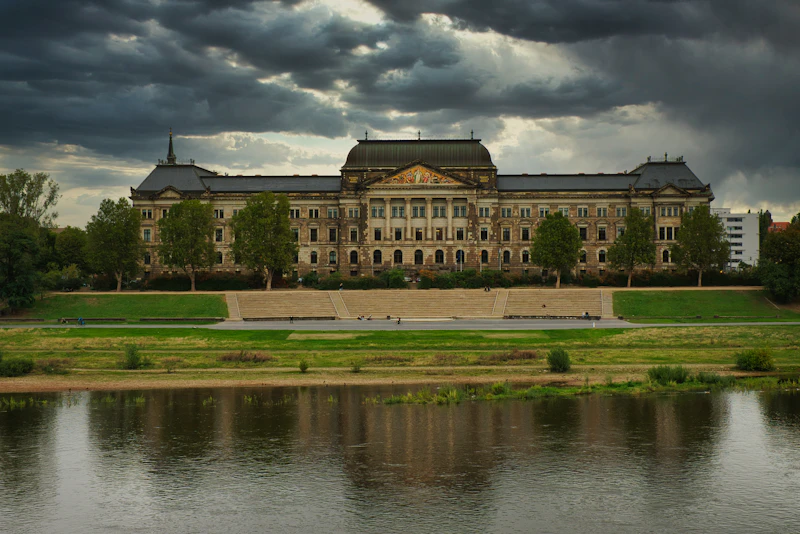 Blick über die Elbe
