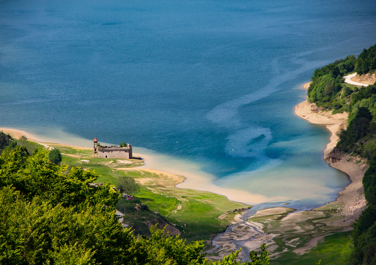 Photograph by Slavcho Malezan