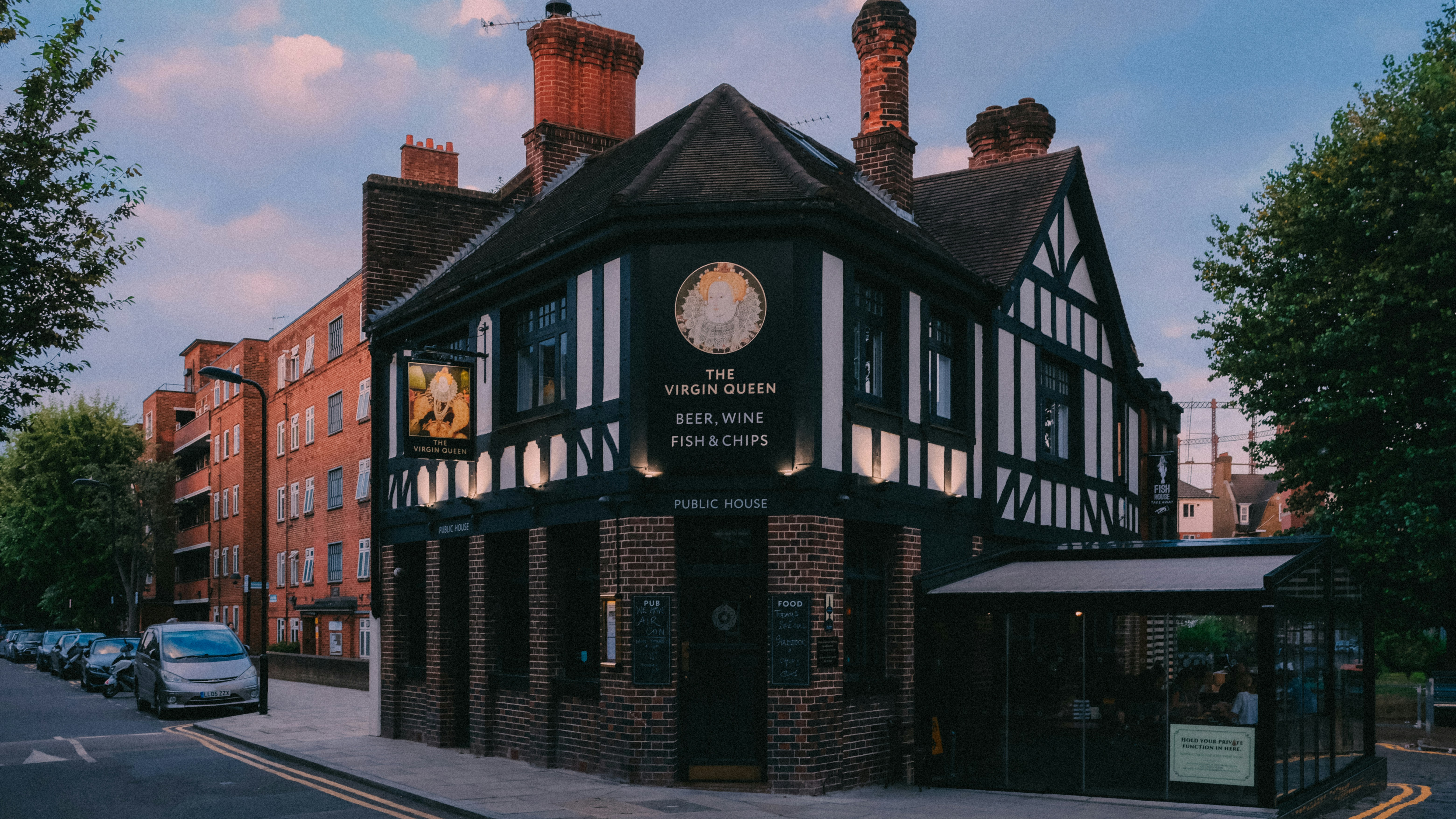 Photo by reganography