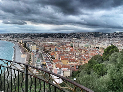 Panoramic view of Santa Catarina’s coastline under a cloudy sky.