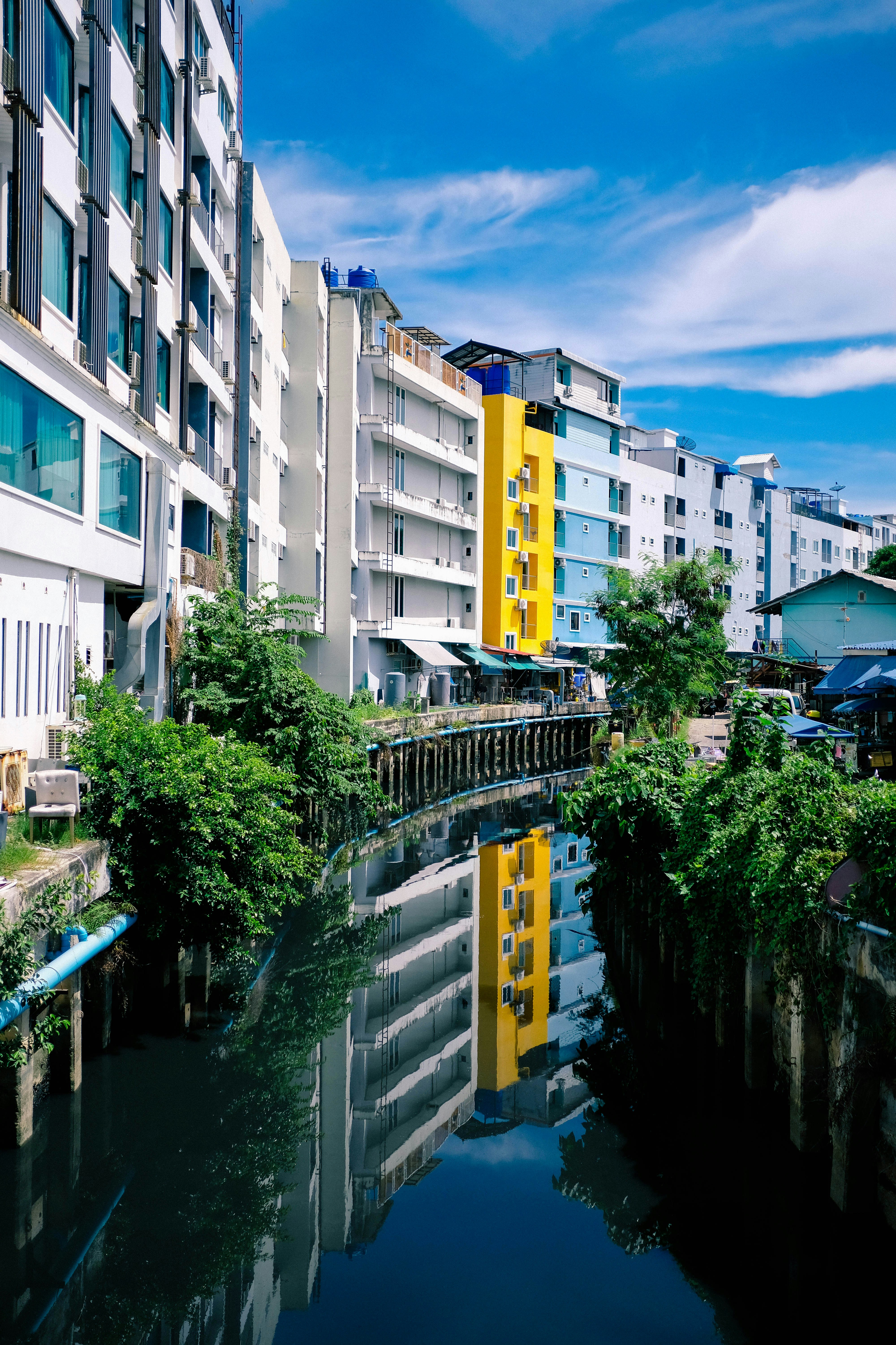 white concrete building during daytime
