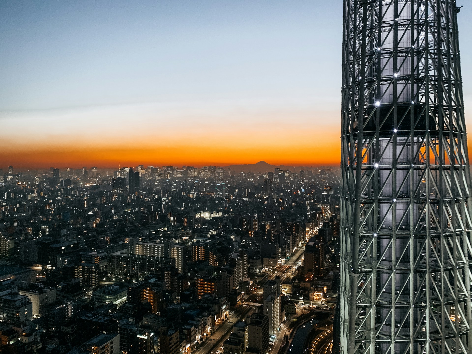 A dynamic cityscape of Hyderabad at dusk, symbolizing the vibrant tech hub where lmforge technologies thrives.