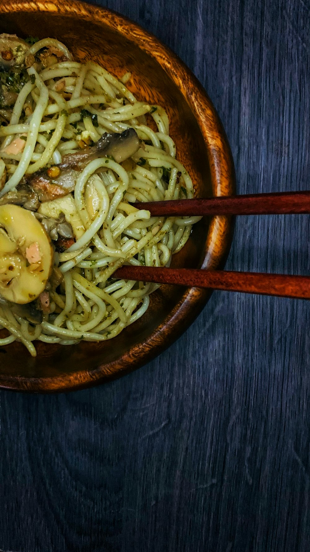 pasta dish on brown ceramic bowl